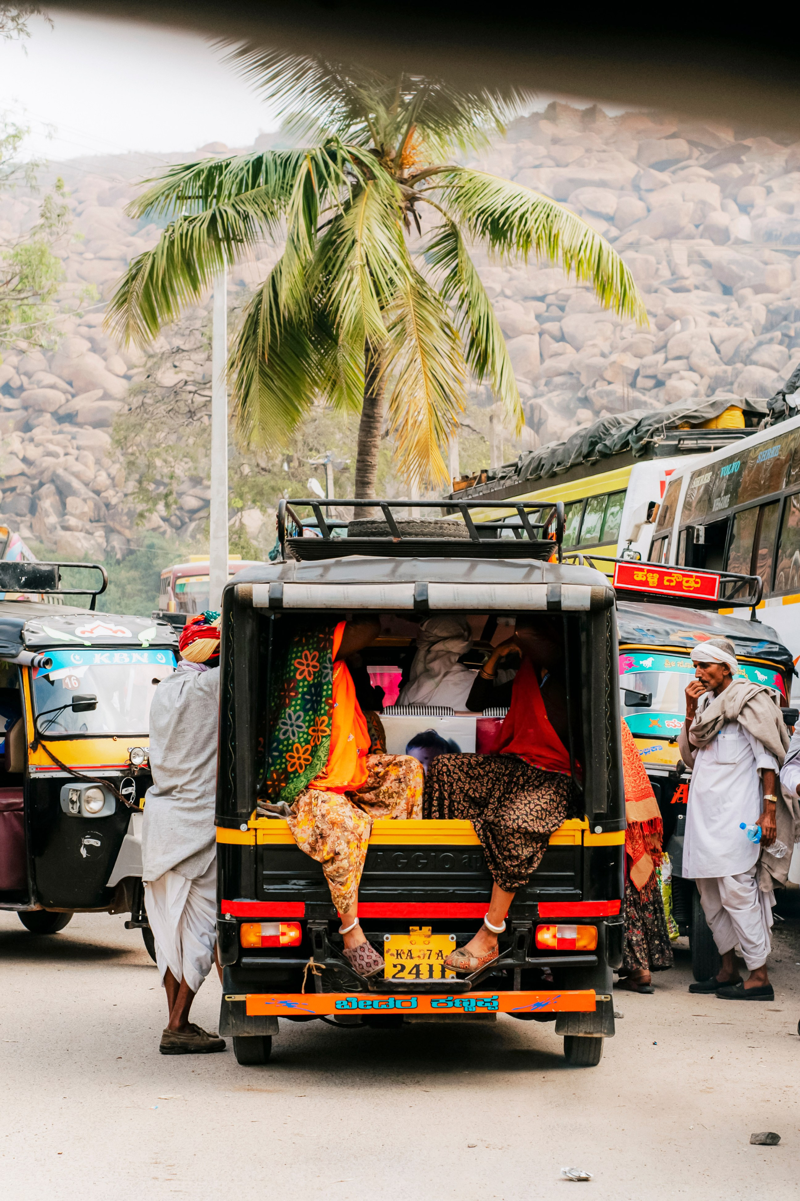 Хампи стрит фото. Iraogo