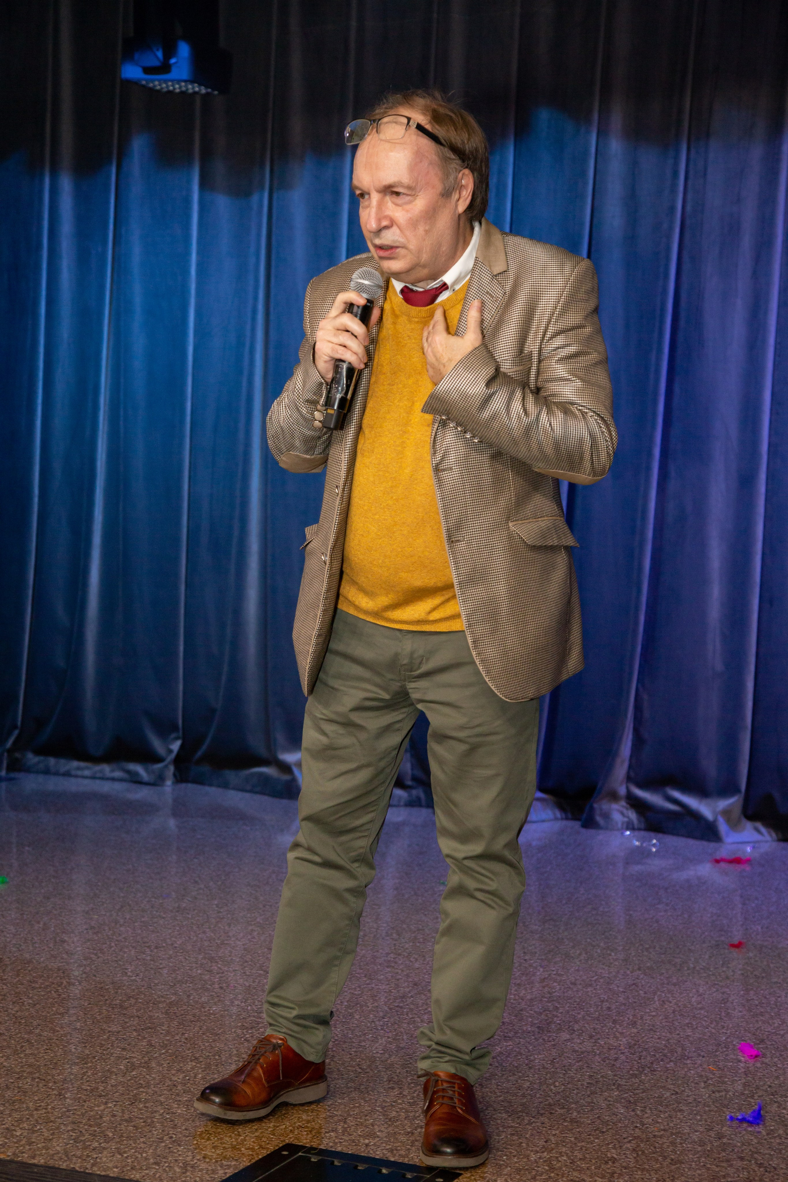 Репортажная съёмка для Домисольки на новый год. «Студия DRONAVT`s» — видеосъёмка и фотография г. Москва