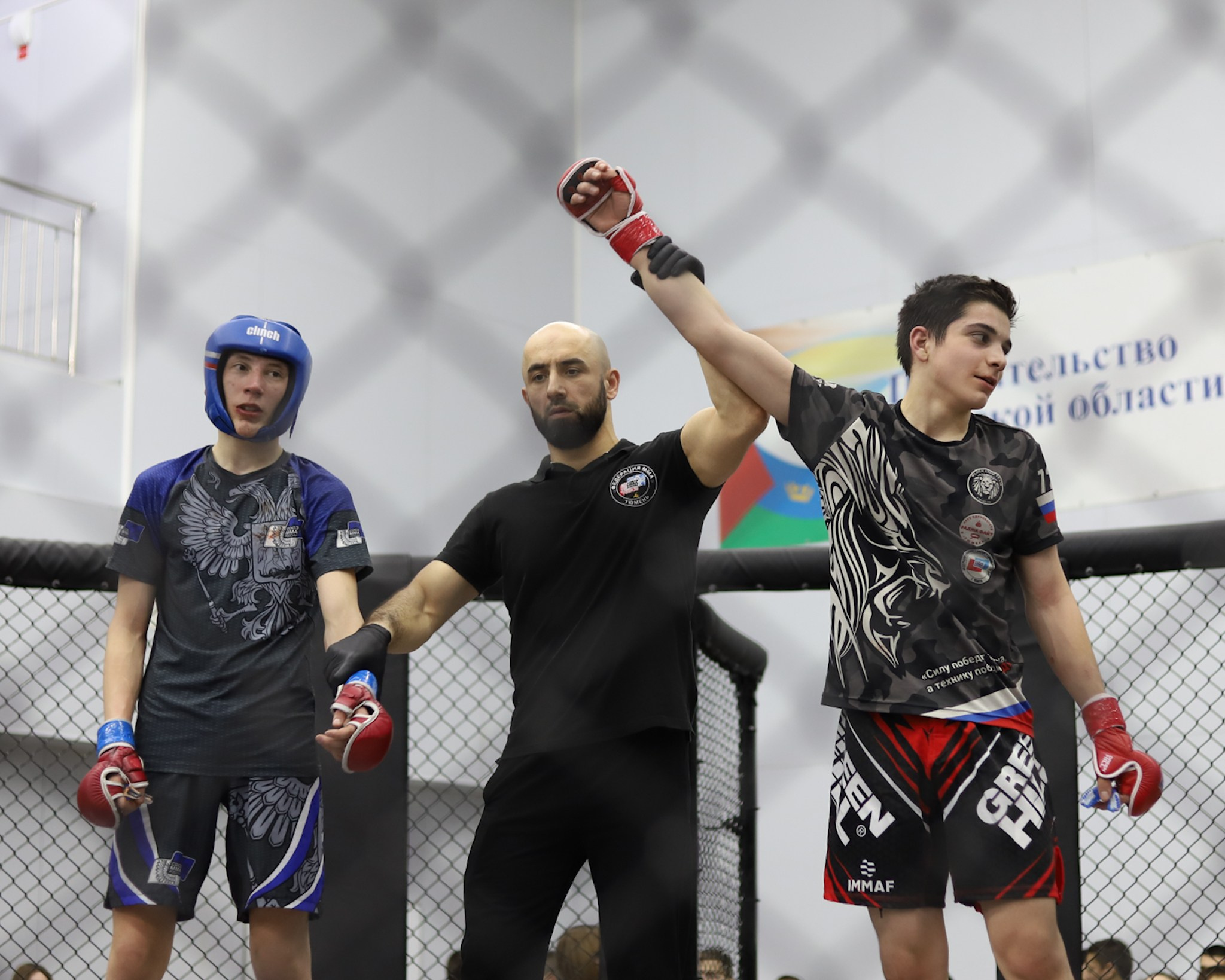 ЧЕМПИОНАТ И ПЕРВЕНСТВО ТЮМЕНСКОЙ ОБЛАСТИ ПО ММА. Больше не греет