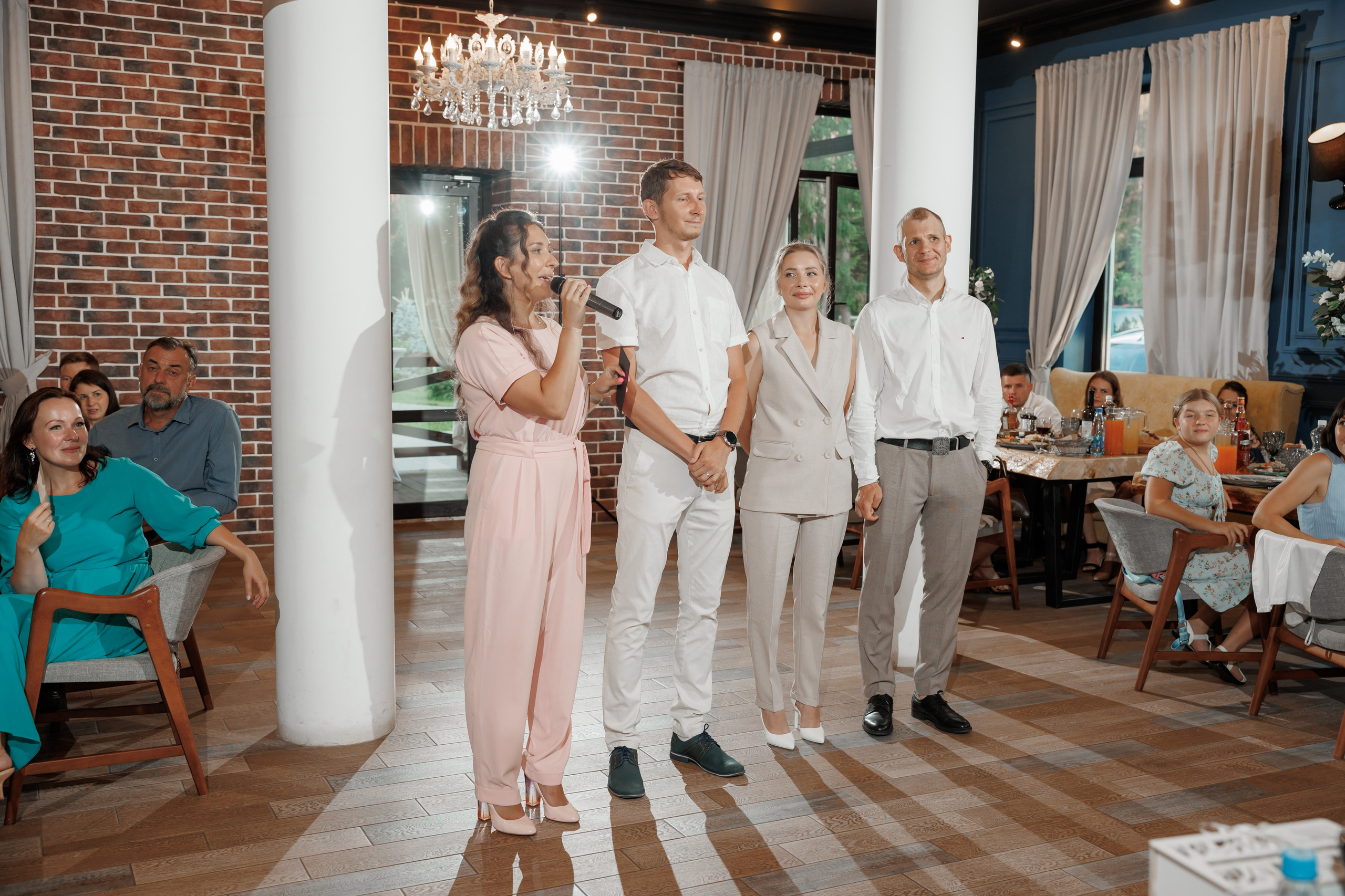 Полина и Дмитрий, загородный клуб «Барин», ЗАГС в г. Пушкино. Свадебный и репортажный фотограф (Москва, Королев и другие)