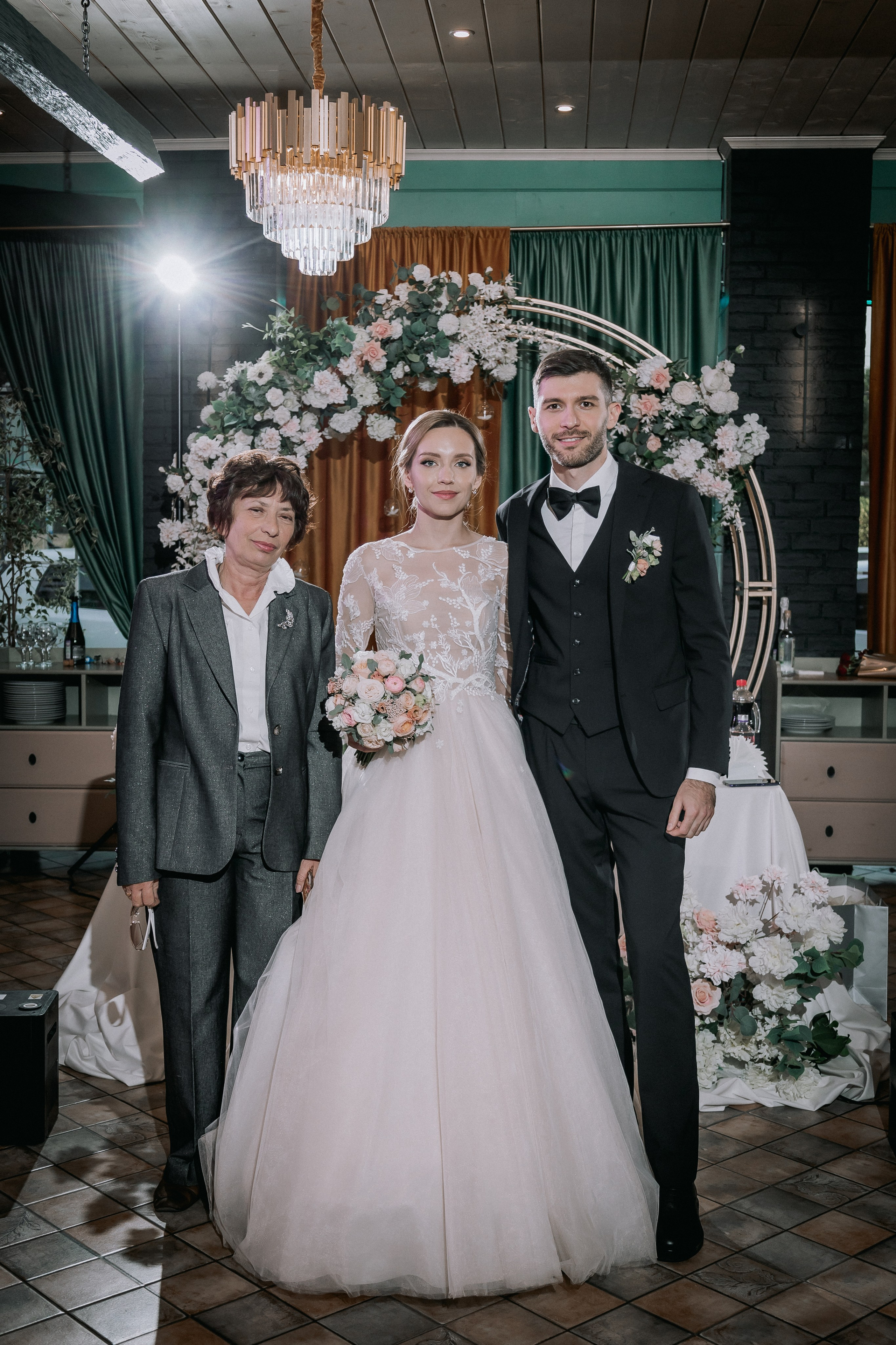 Свадебный день. Дарья и Джем. Свадебная фотография. Арина Рубах