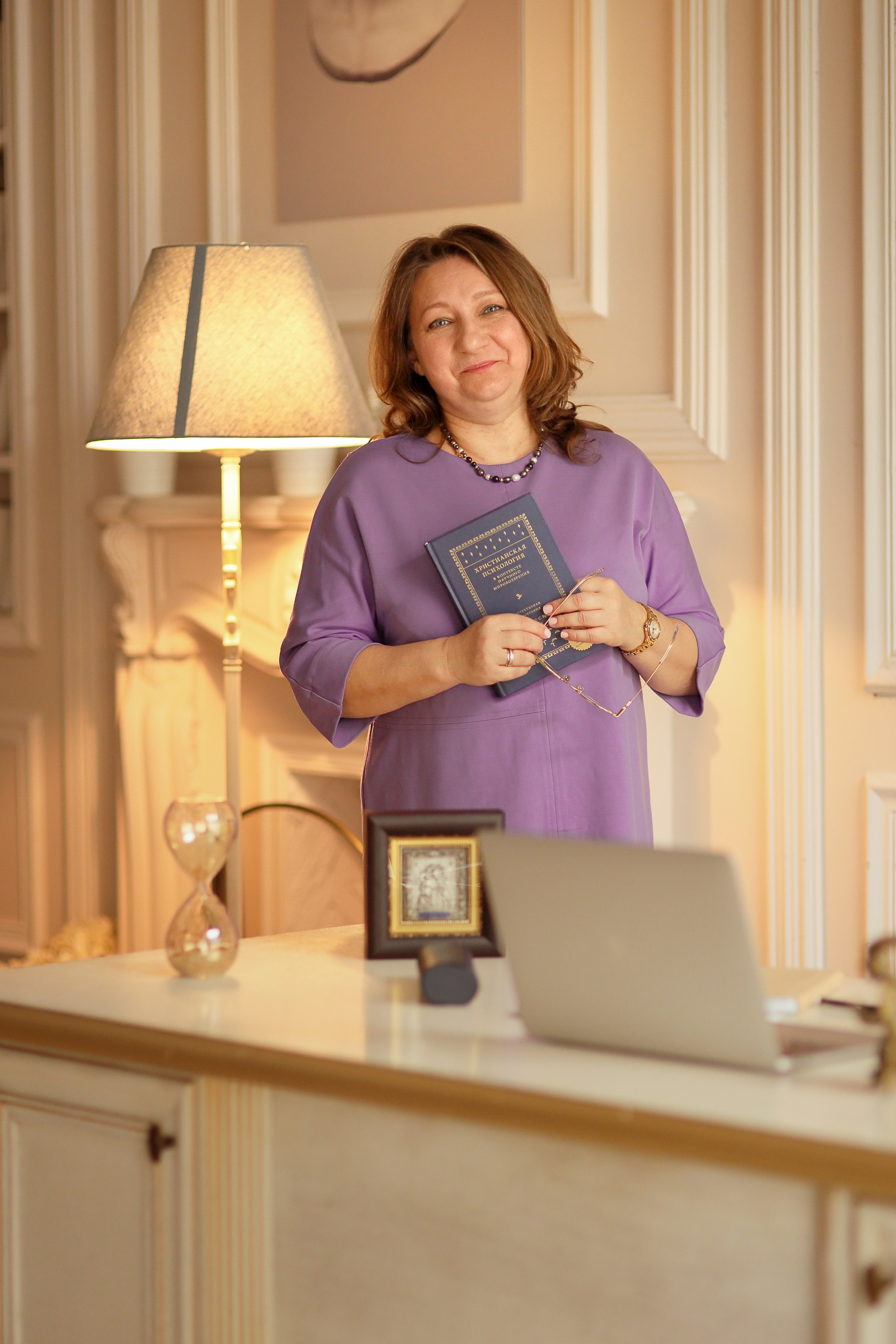 Деловая фотосессия в Москве: Профессиональные бизнес-портреты. Профессиональный фотограф в Москве. Елена Шуваева