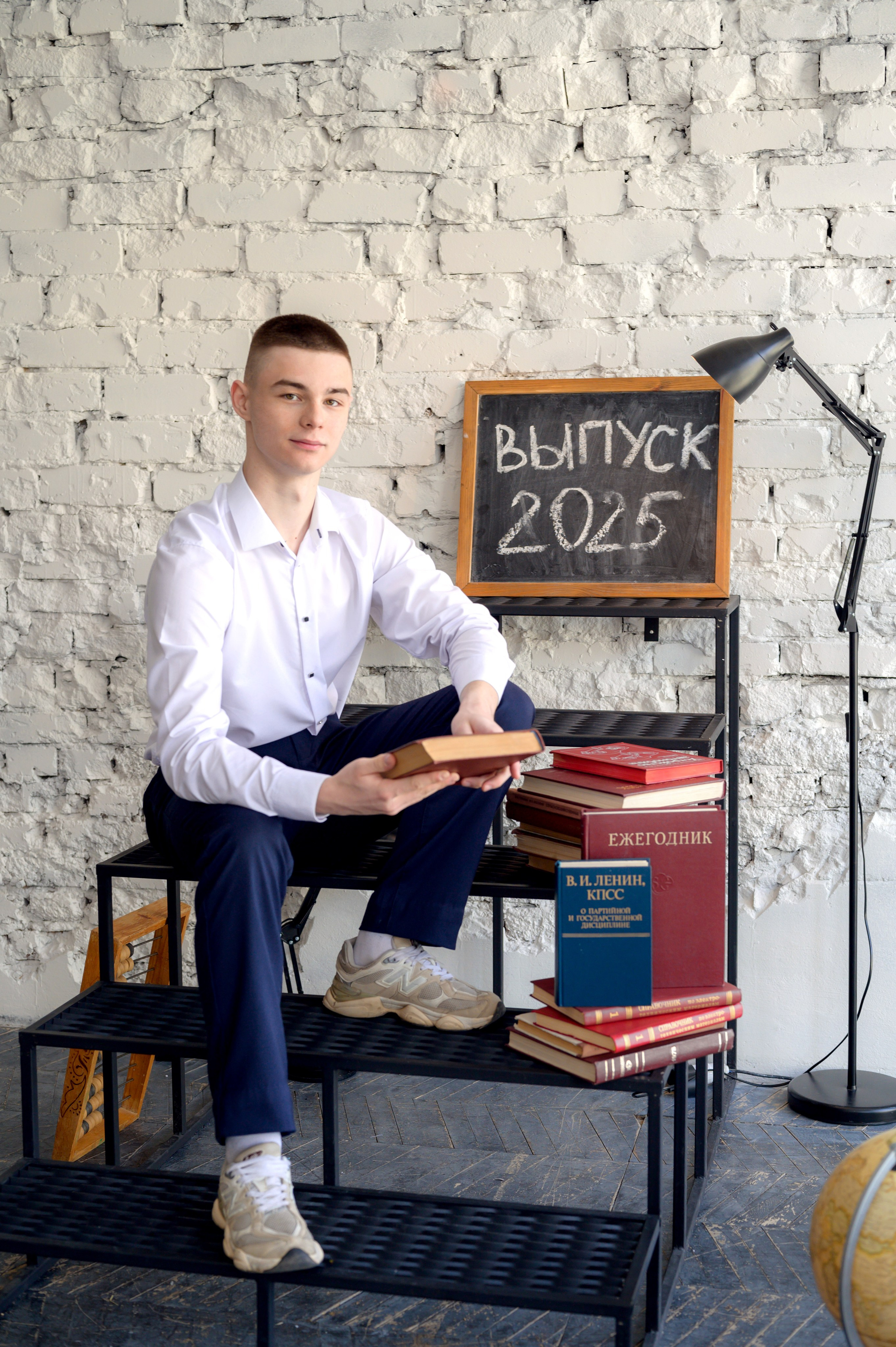 11 класс. студия. Фотограф новорожденных, семейный детский в Тюмени Татьяна Морозова