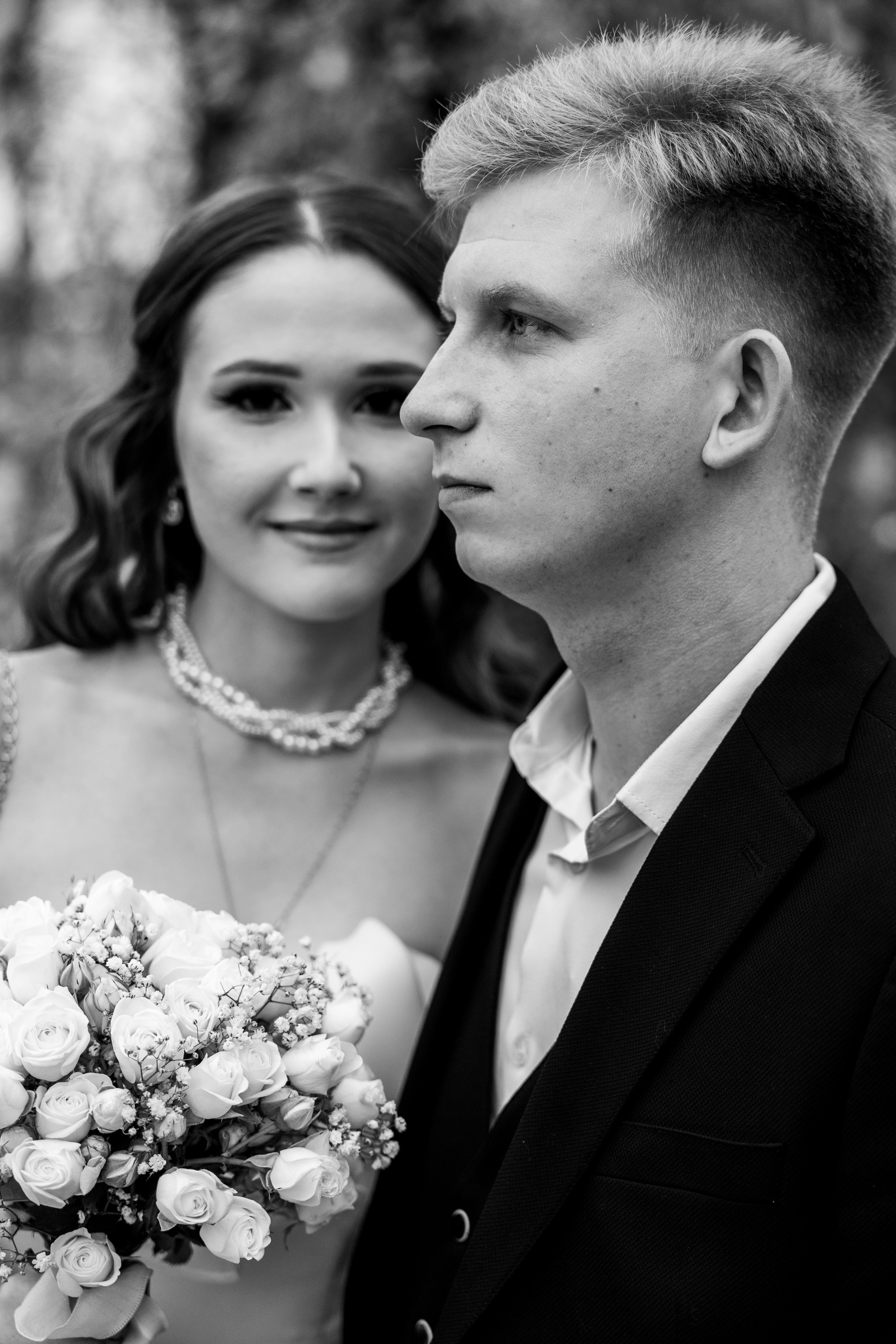 Черное и белое. Профессиональный фотограф и видеооператор