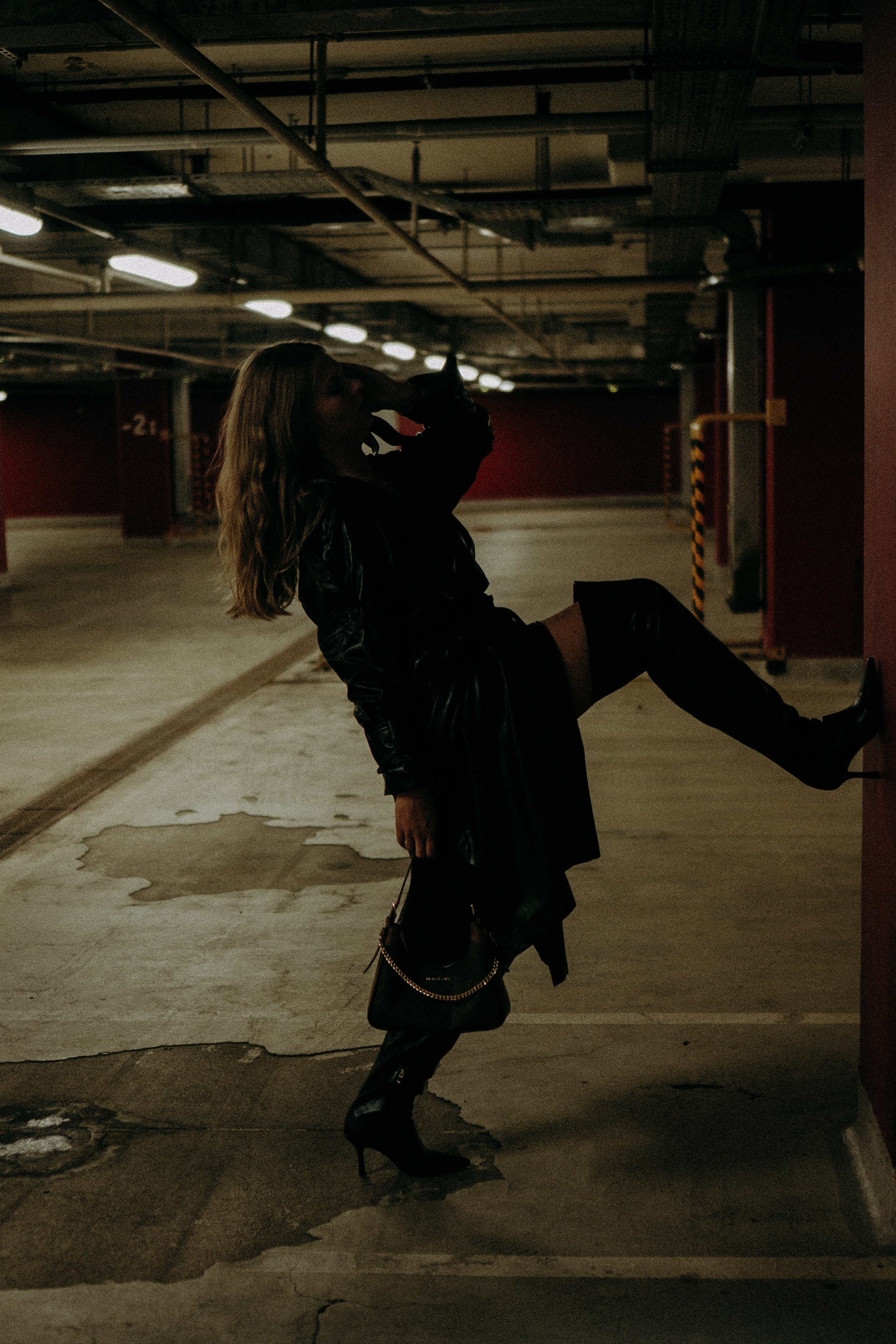 НА ПАРКОВКЕ. Профессиональный фотограф, Санкт-Петербург — Виктория Богомолова