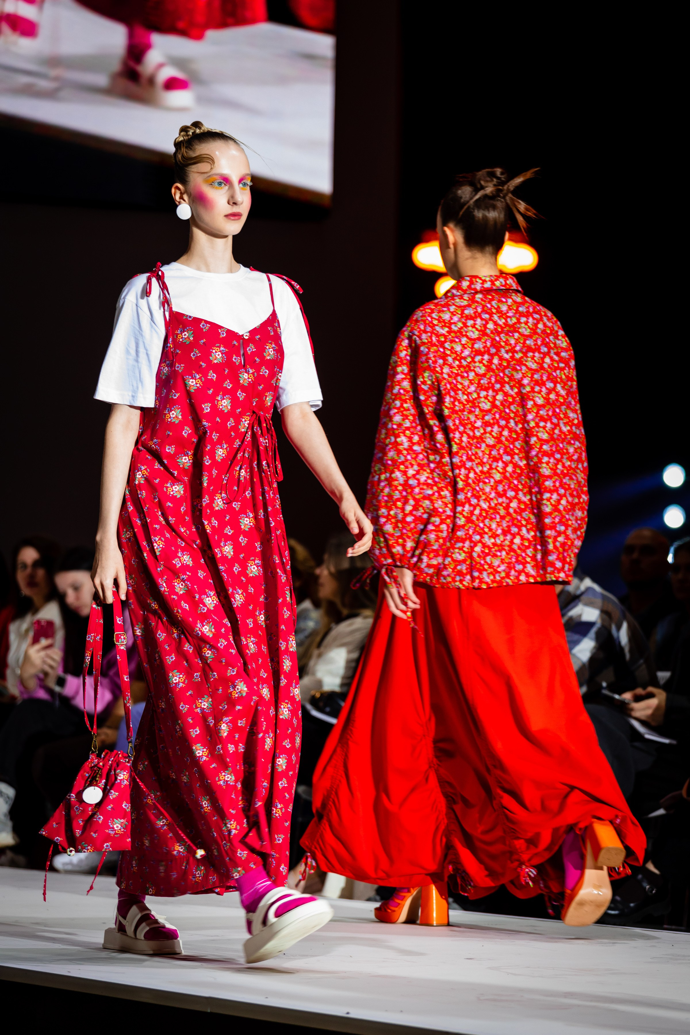 Фото с показа NOVIKOVA DSN и Шуйские ситцы MFW 29.08.25. Фотосессии и репортаж — Фотограф в Москве — Рина Серёгина