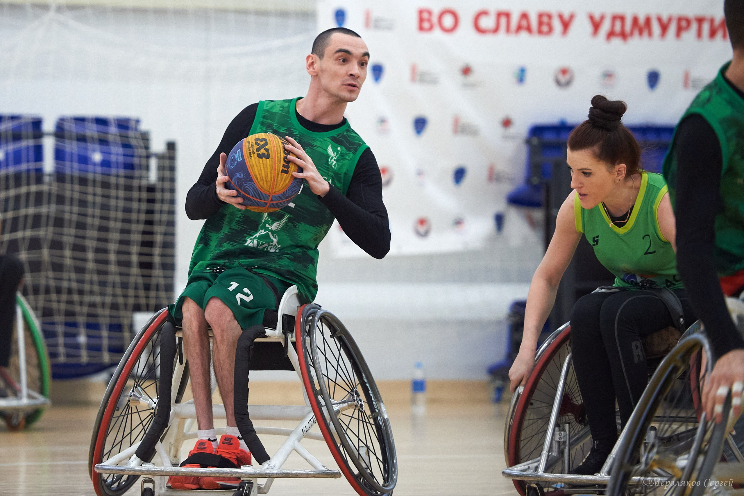 X традиционный Рождественский турнир по баскетболу на колясках. Ижевск. Спортивный репортажный фотограф в Ижевске Сергей Мерзляков