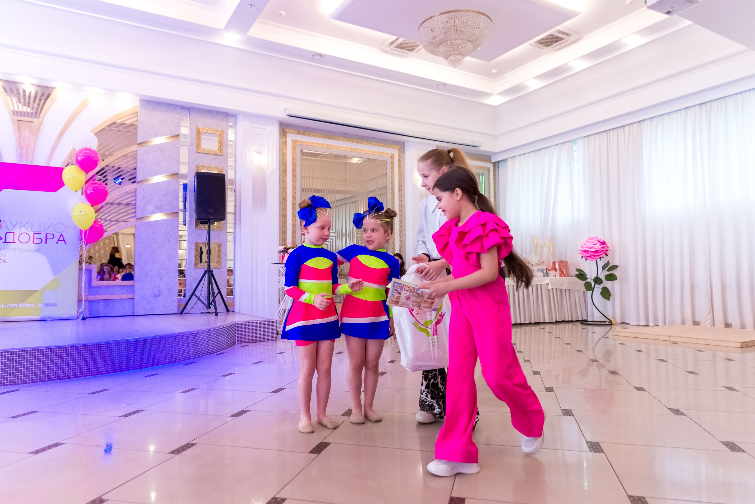 Фестиваль Ради мира от АУКЦИОН ДОБРА 🔥. Женский фотограф Крещение Венчание Москва Брянск