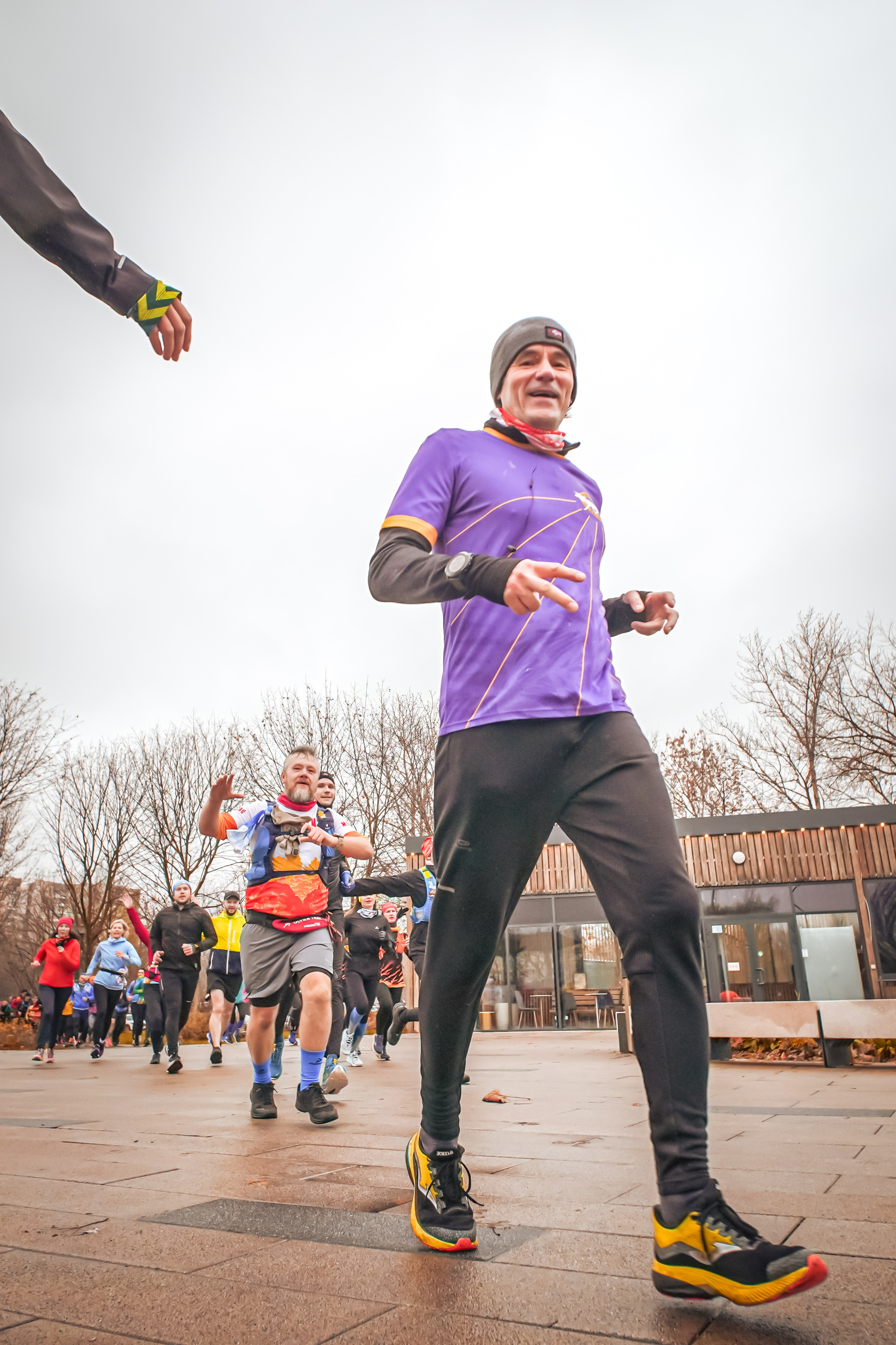 #марафонудома #яuzarun 2024 2-я петля, группа 6:30. Роман Капилюшов. Бег. Фото. Видео. г. Люберцы