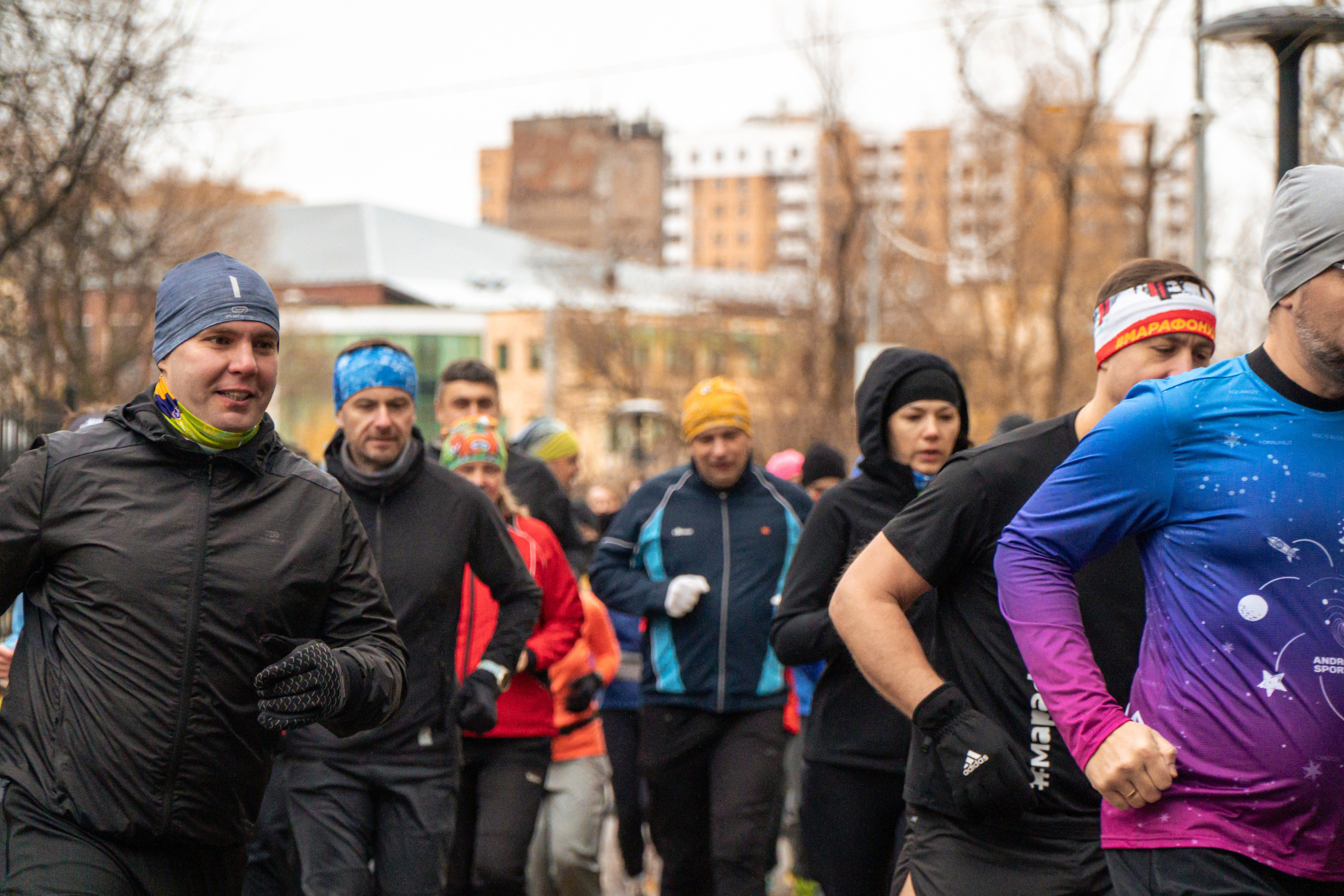 5 вёрст Реутов 16.11.2024. Роман Капилюшов. Бег. Фото. Видео. г. Люберцы