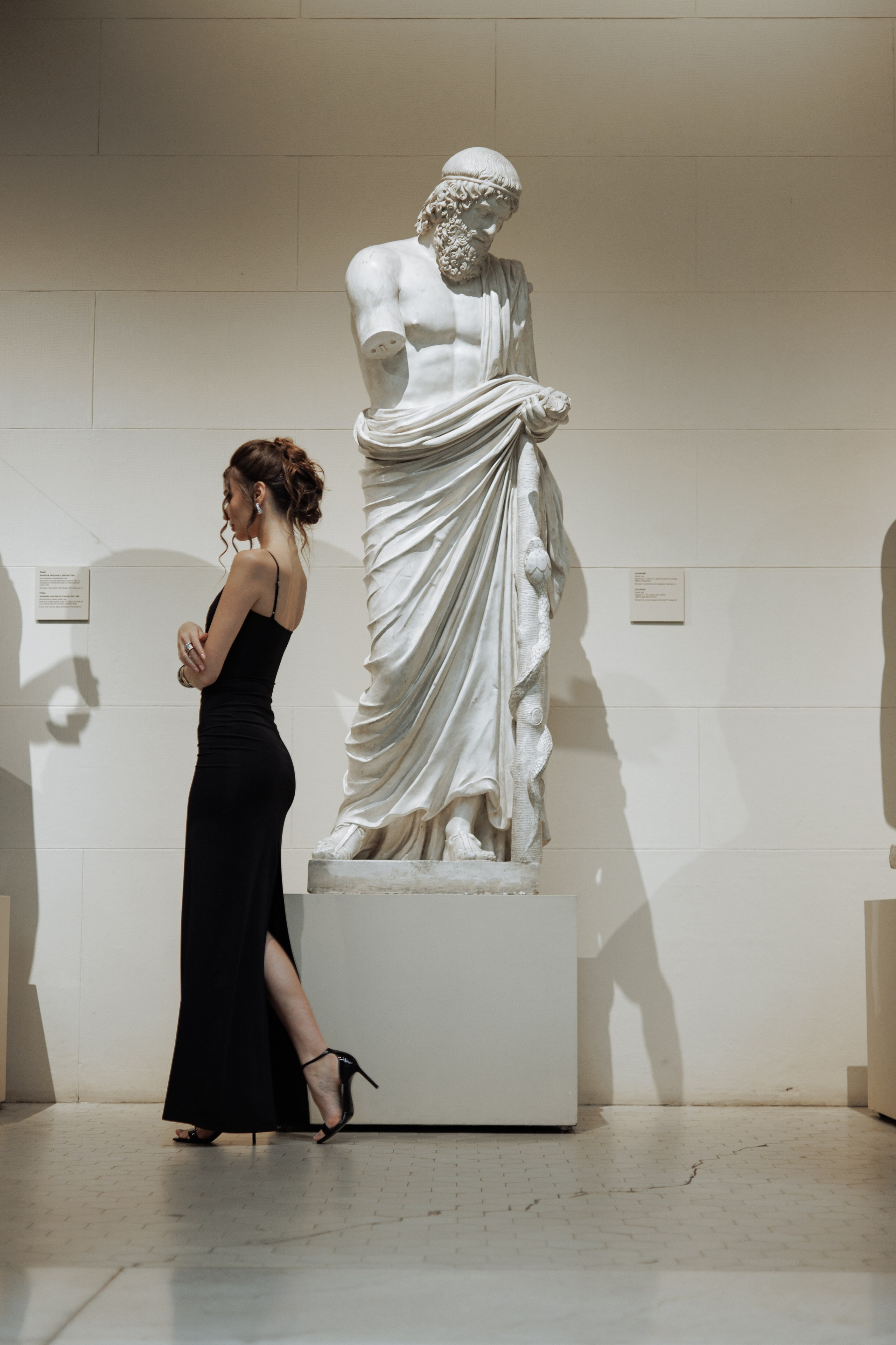 В музее. Свадебный и Индивидуальный фотограф в Москве Акоп Арсенян