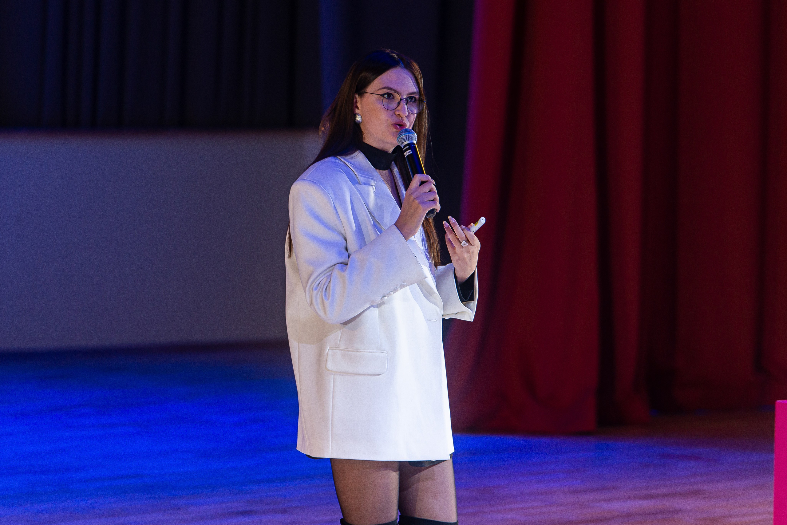 Репортажная съёмка Гала-форума дизайнеров RIW 24. Репортажный и персональный фотограф в Москве