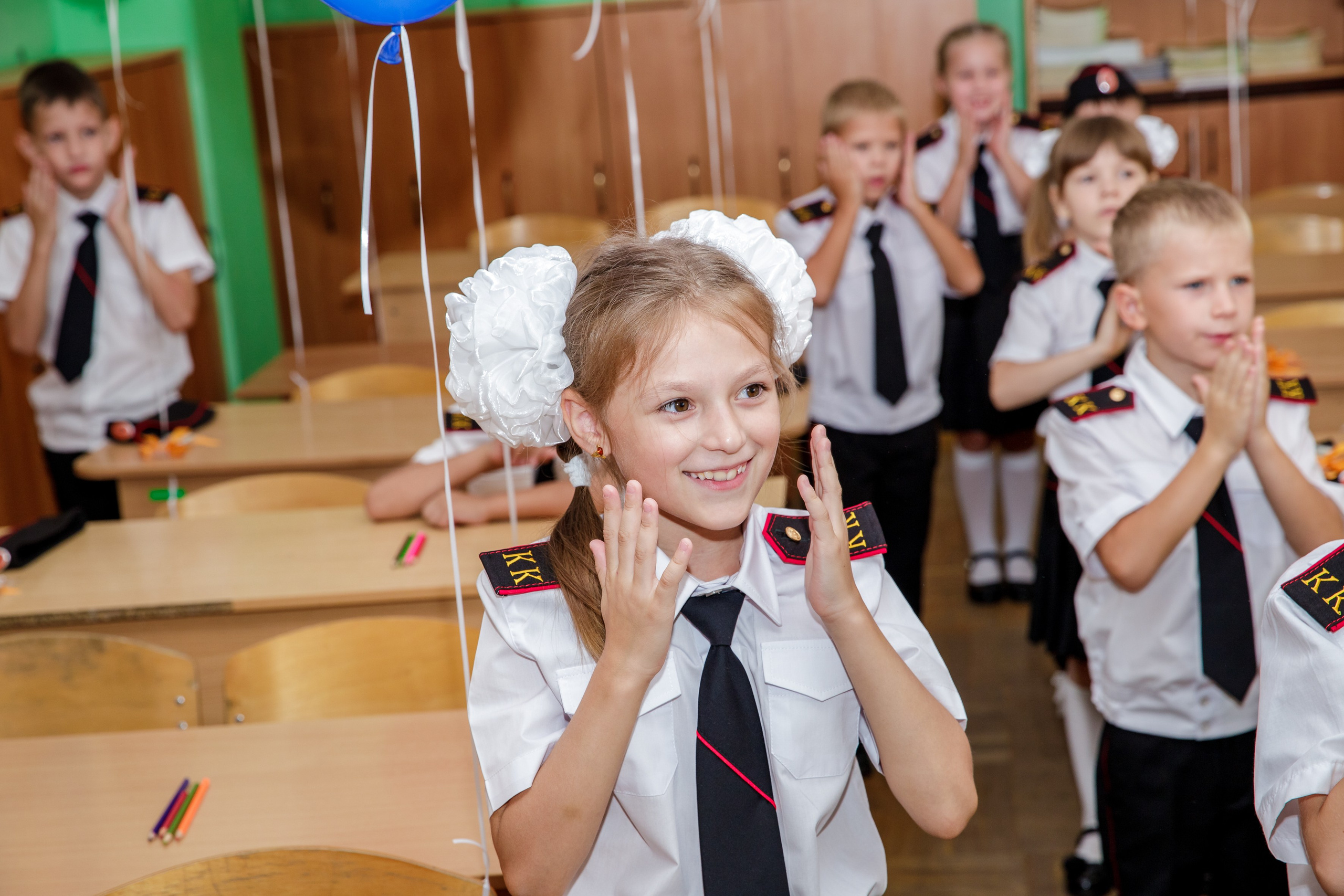 ПЕРВЫЙ ЗВОНОК. Марина Ушакова. Фотограф. Выпускные альбомы. г. Краснодар