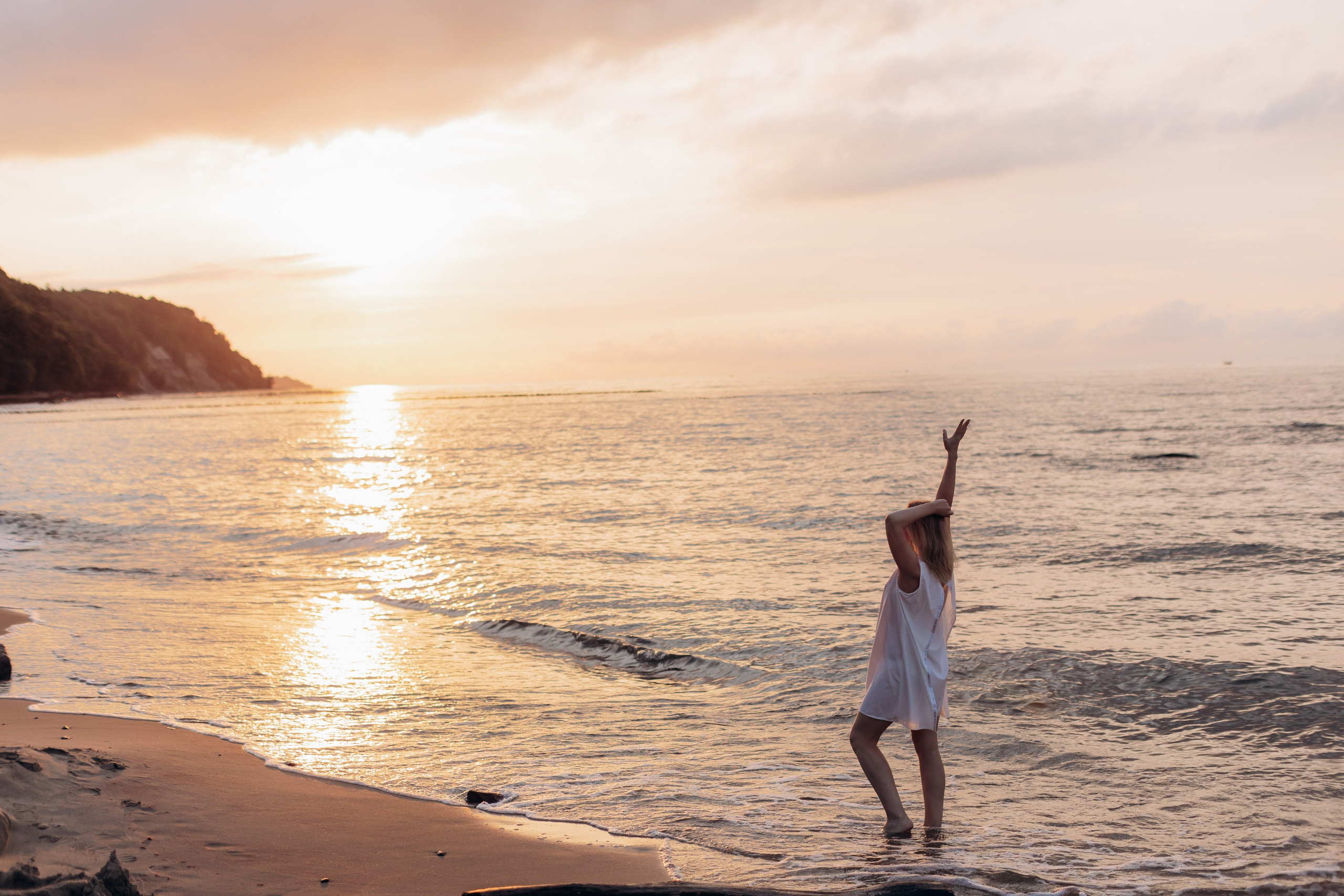 Подруги Отрадное закат лето. Фотограф в Калининграде свадебная фотография, репортажная, фотосессии
