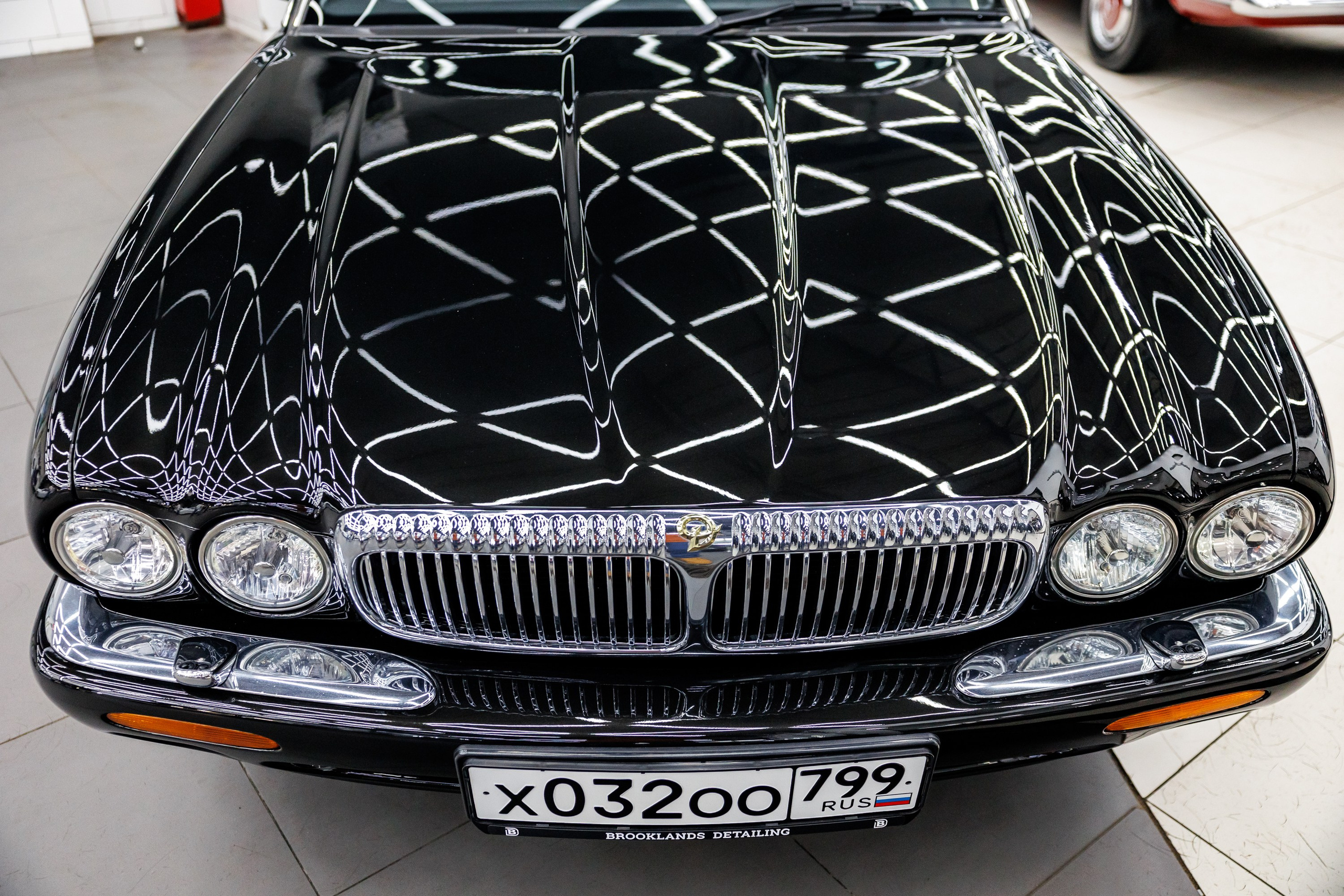 Автомобильная фотосъёмка Daimler Xj8. Фотограф Сергей Лукьянов @xapeton_photo Москва