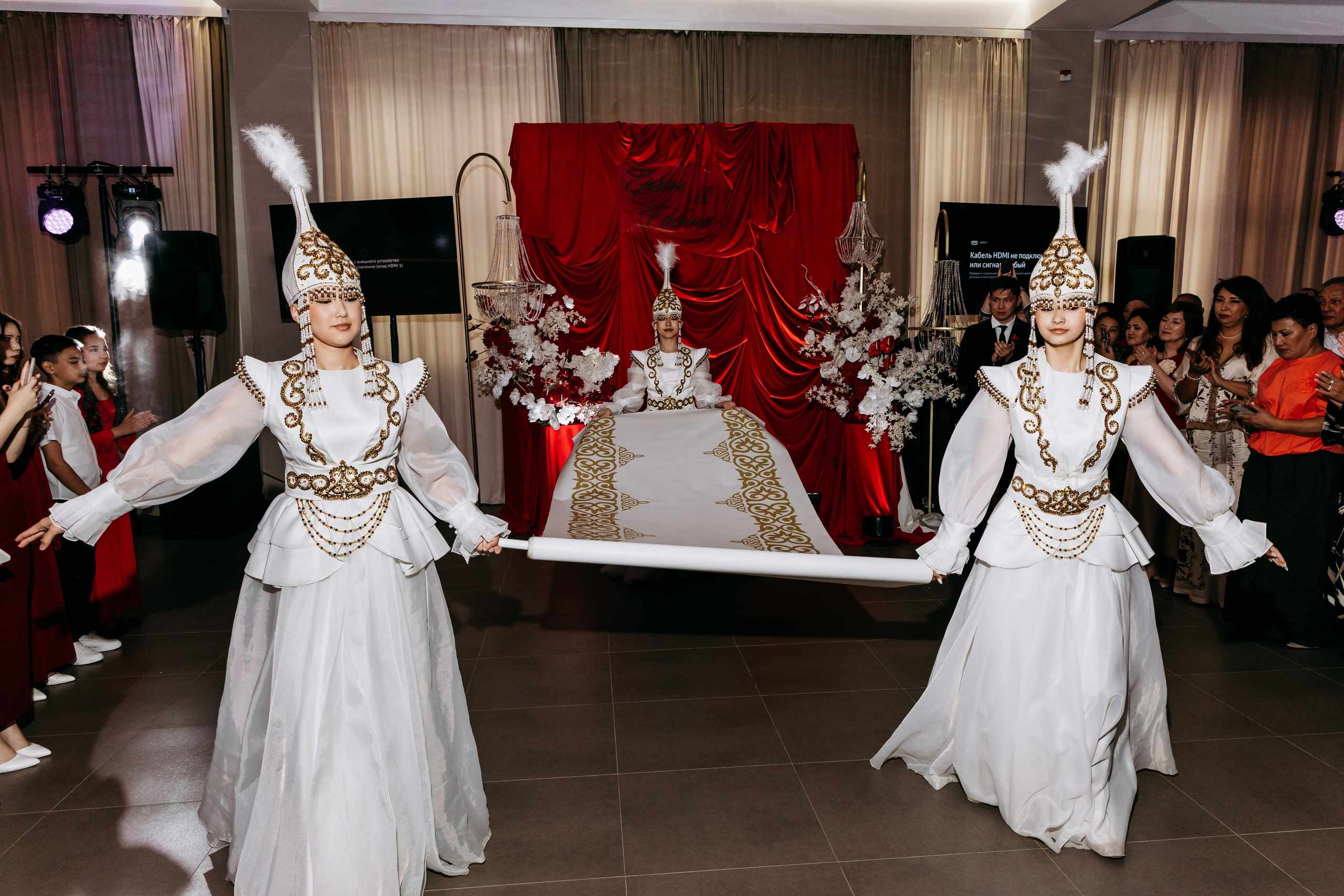 Ерлан и Сабина. Фотограф в Омске Валерия Крячко