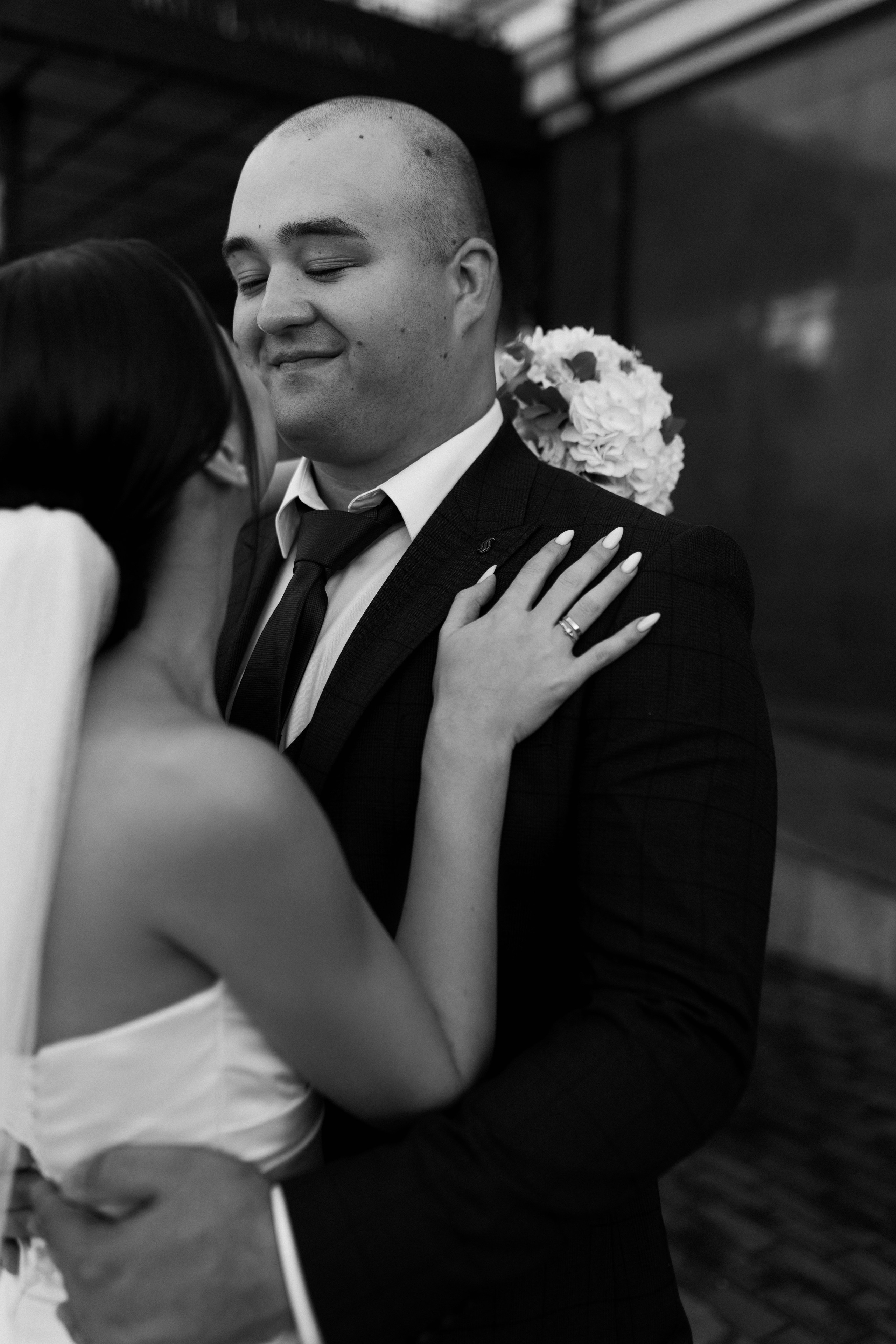 Классическая камерная прогулка Даши и Саши. Свадебный фотограф Елена Рубцова