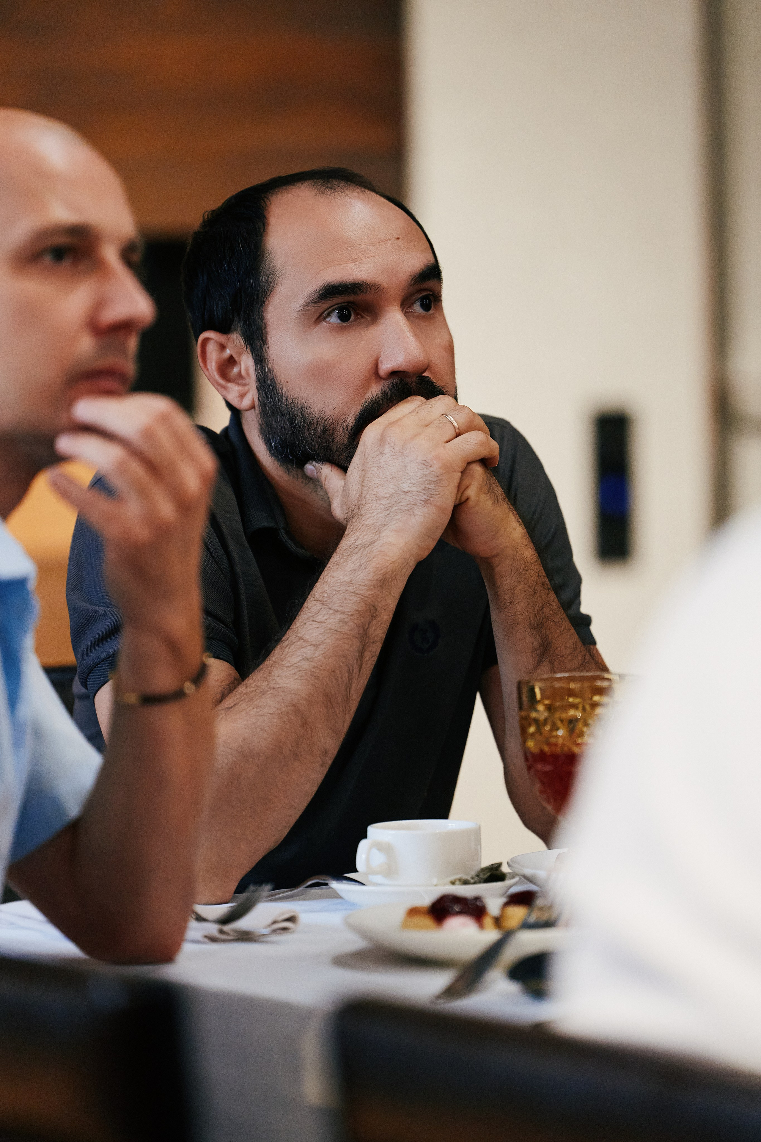Бизнес завтрак в Golden Tulip 24.07. Свадебный репортажный фотограф краснодар максим дремов дрёмов фотосессия студия цена