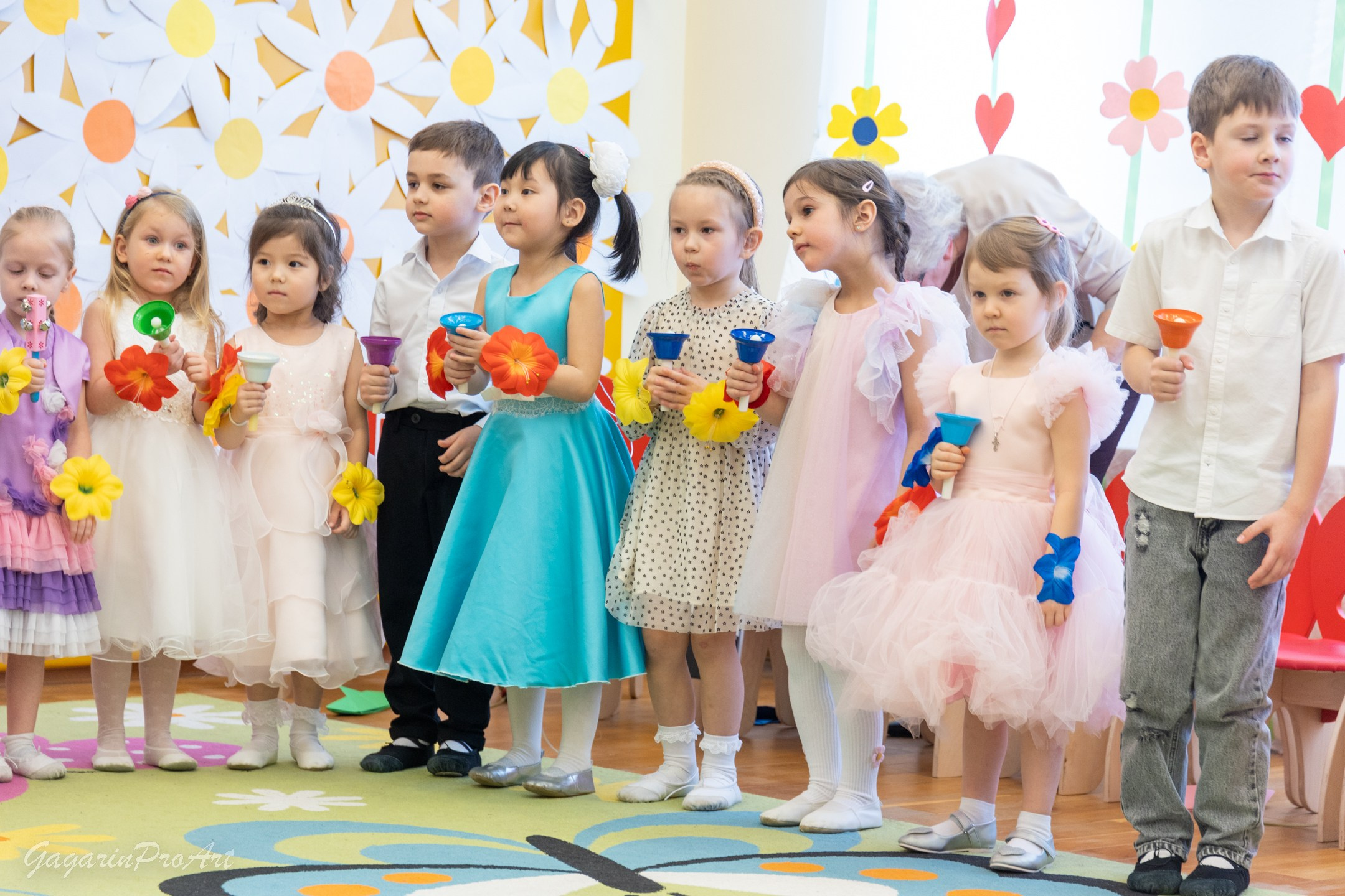 Фотограф в детский сад на утренник и праздник. GagarinProArt
