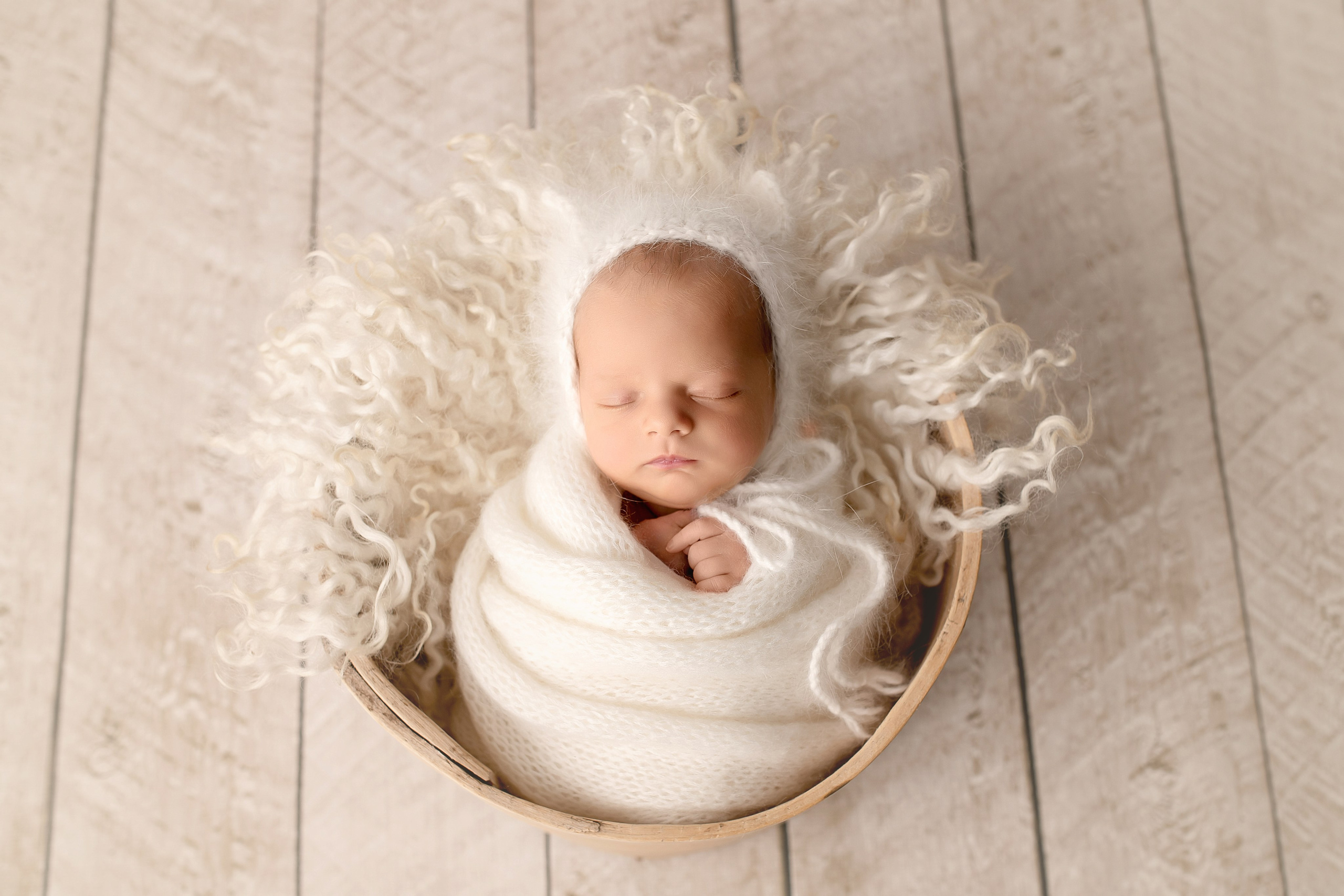 Фотосъемка новорожденных (ньюборн) детей в г. Ярославль и Ярославская. Профессиональный фотограф Елена Красилина г.Ярославль, г. Рыбинск