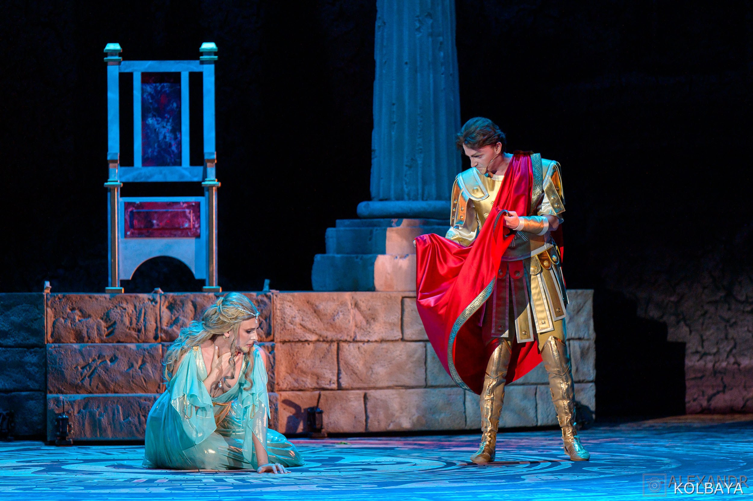 Фоторепортаж со спектакля Гладиатор в Театре Терезы Дуровой. Концертный и театральный репортажный фотограф в Москве Александр Колбая