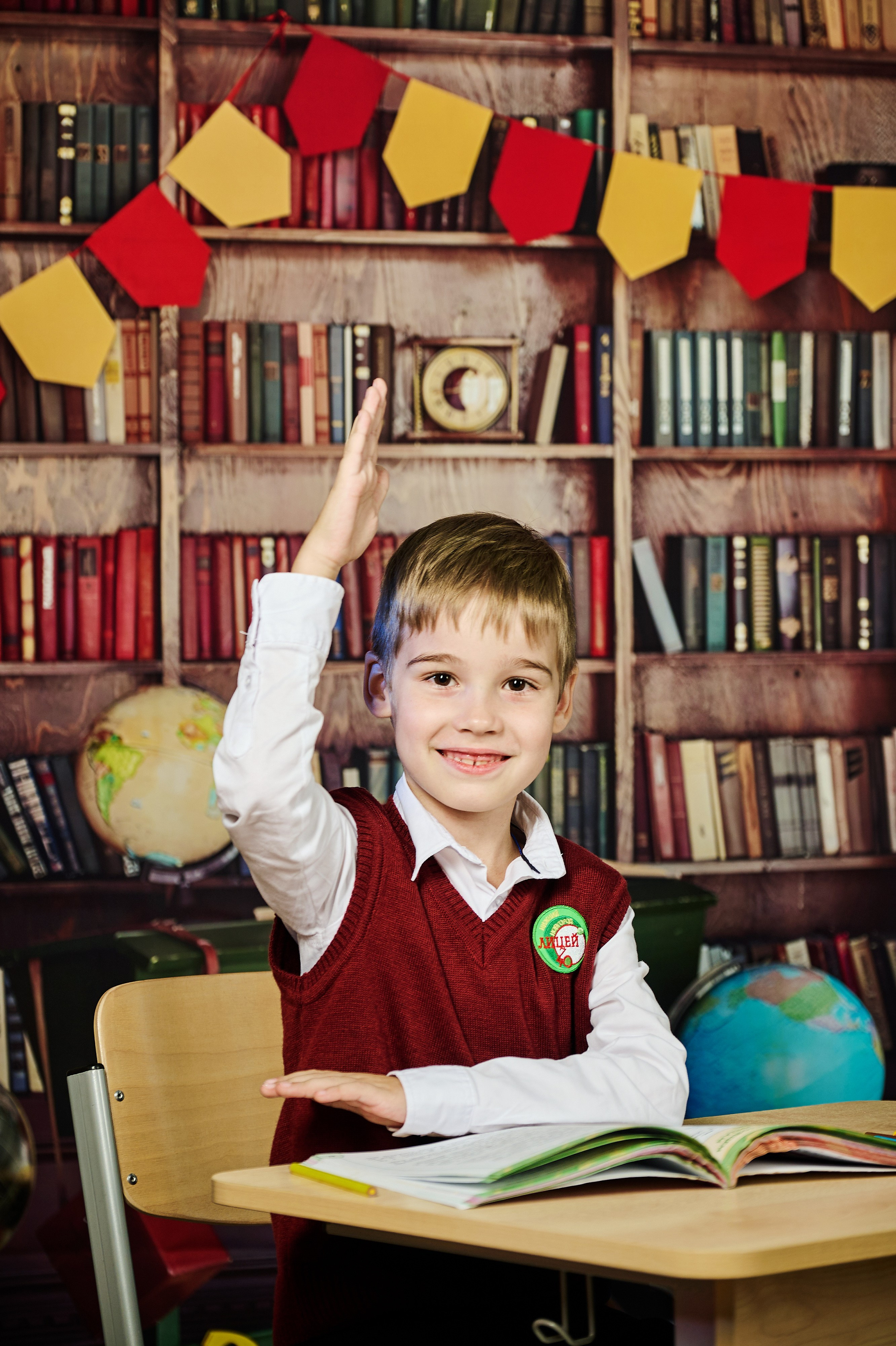 Фотосессии 1 класс. Выпускные альбомы. Предметная и контент съёмка. Фотостудия Klass