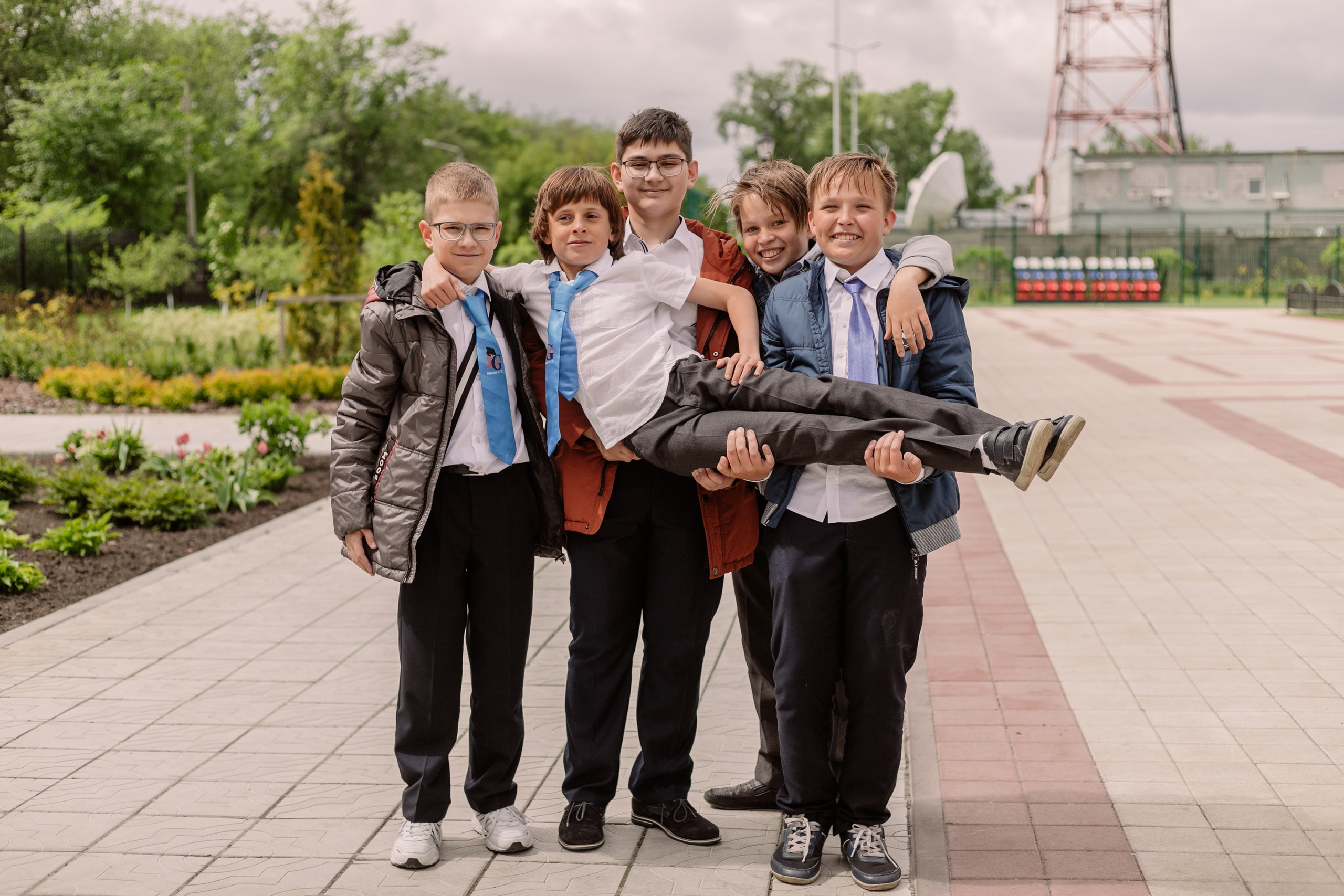 21 гимназия 5 класс. Фотограф Софья Володкина