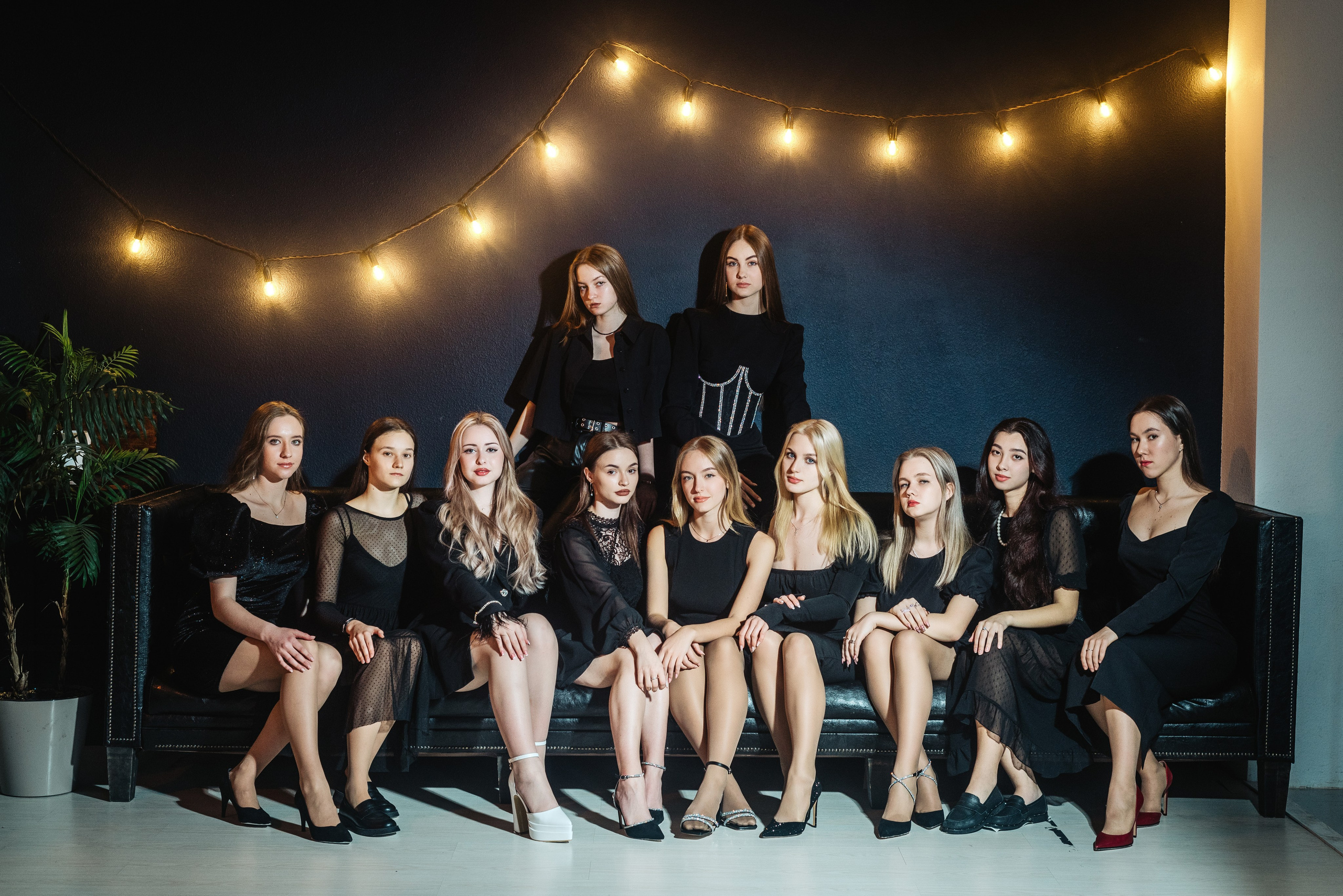 Гимназия № 1 2023. Фотограф Ярмишко Дарья. Выпускные фотокниги