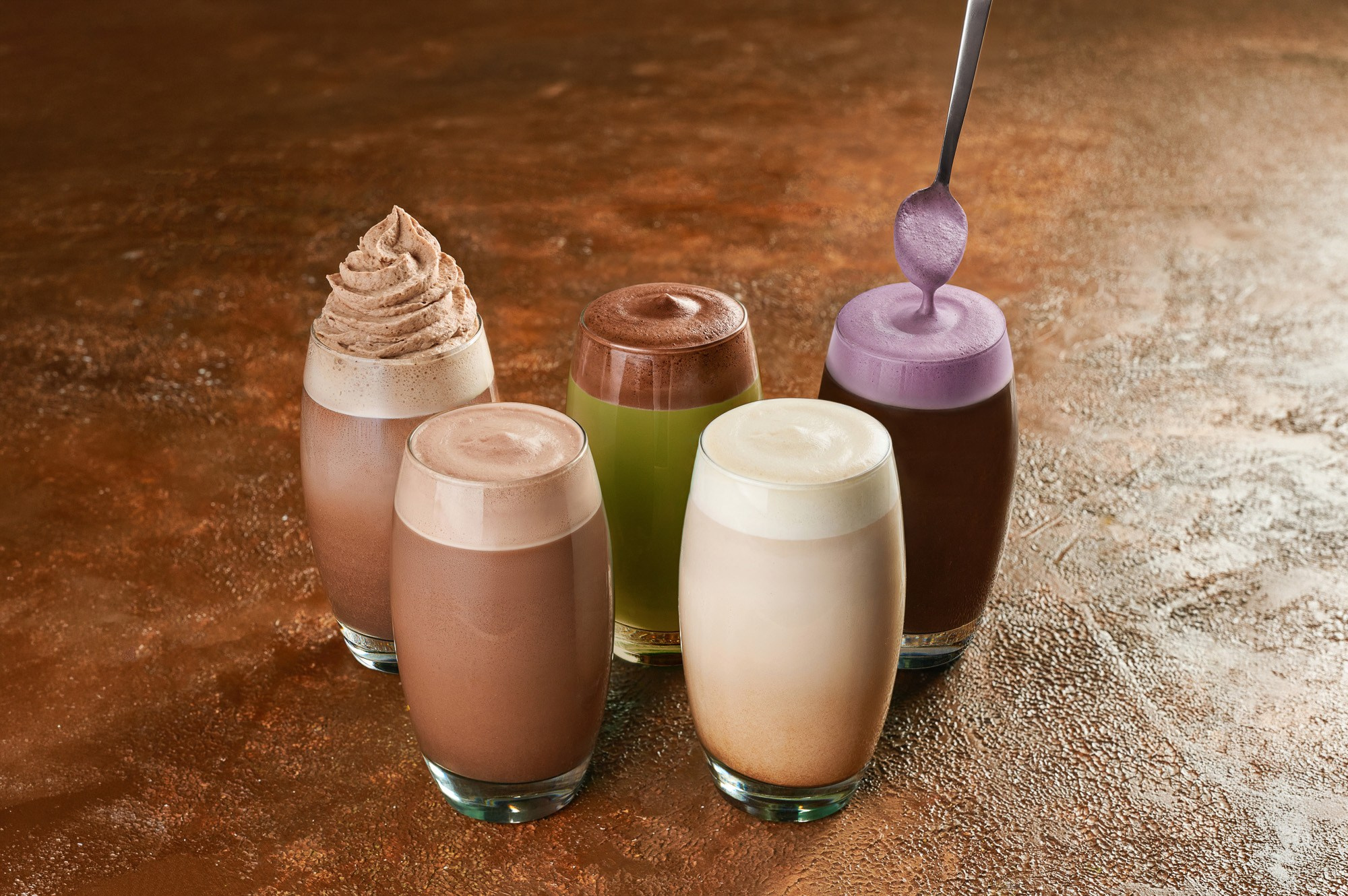 фуд-композиция — фото кофейных напитков с разными вкусами