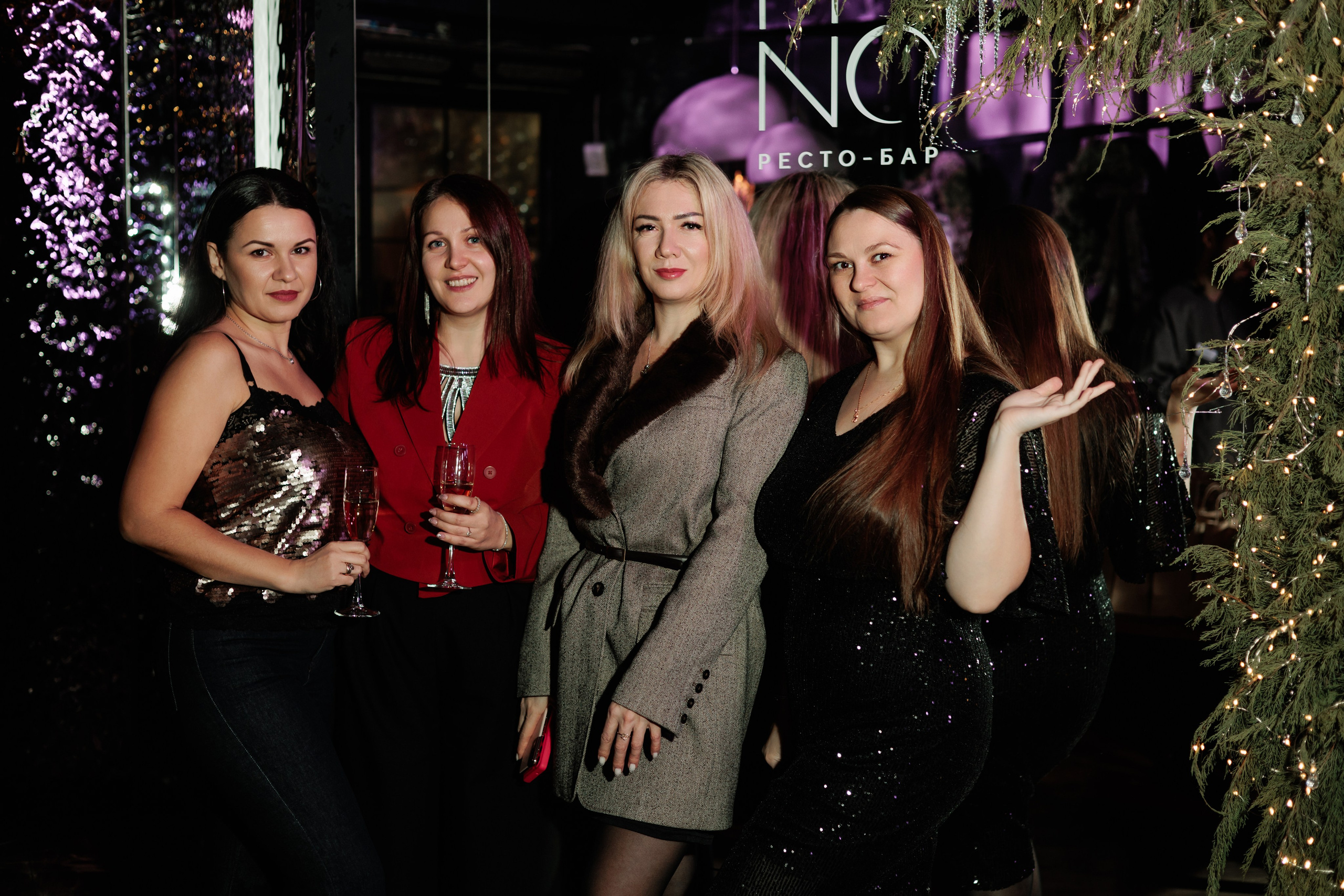 Репортаж Mona. Фотограф Саратов Анастасия