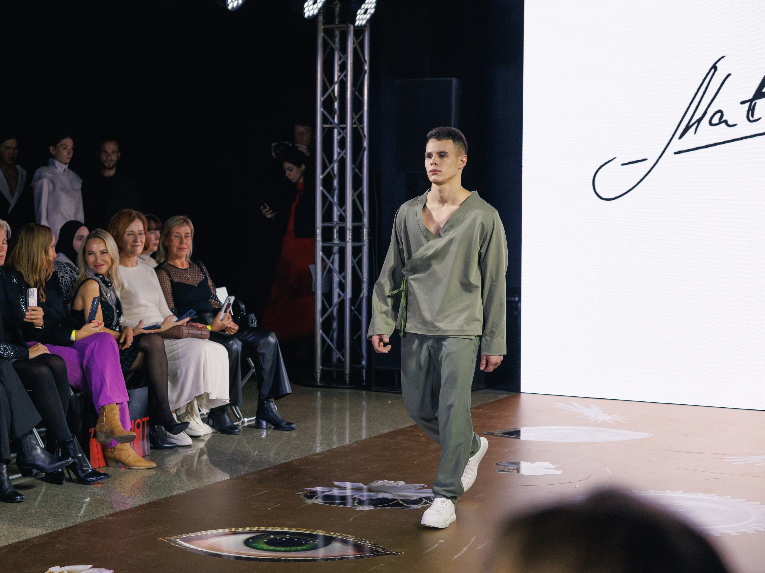 Volga Fashion Week. Профессиональный фотограф в Москве Захар Ишутин