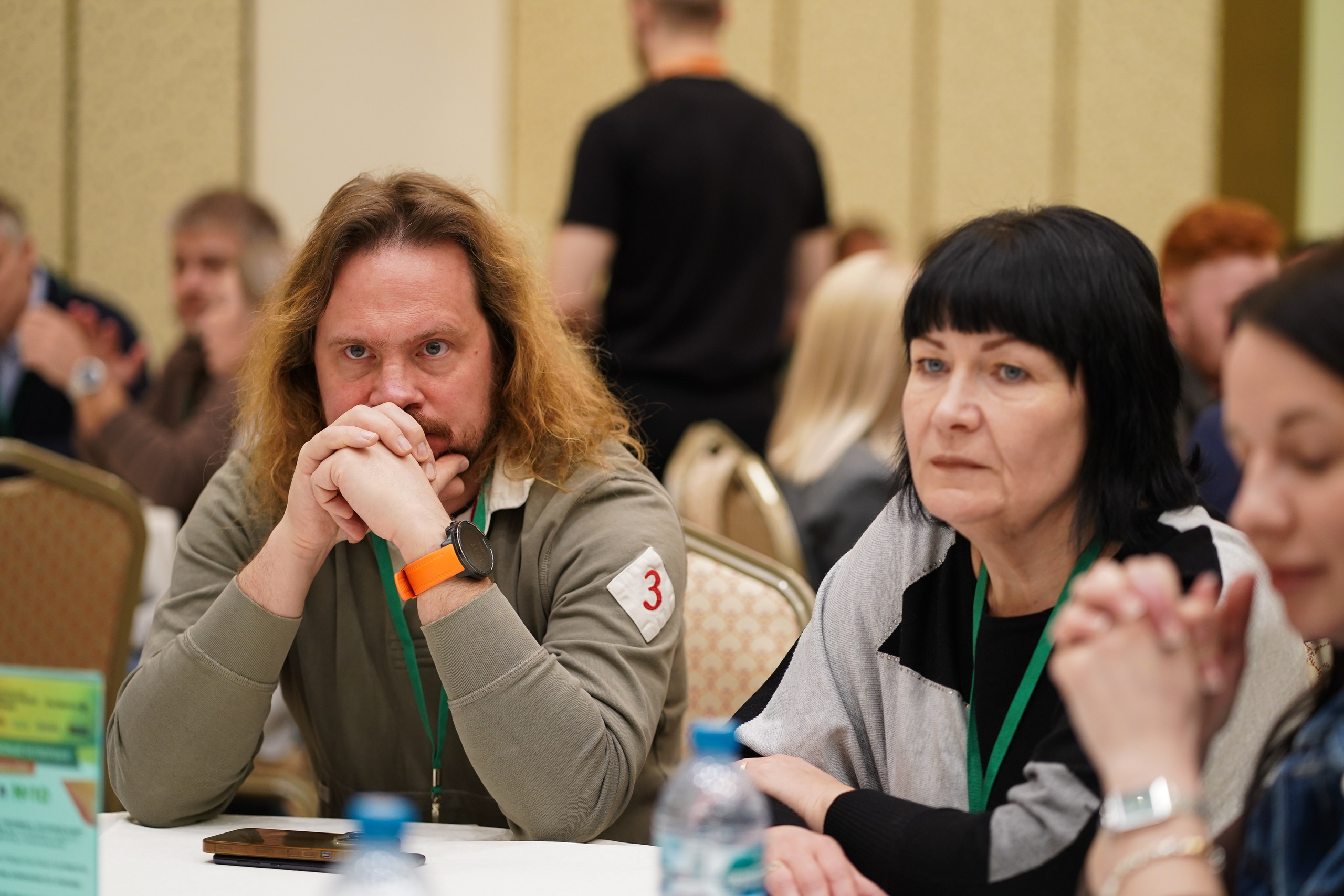 Малоэтажная страна конференция. Фотограф