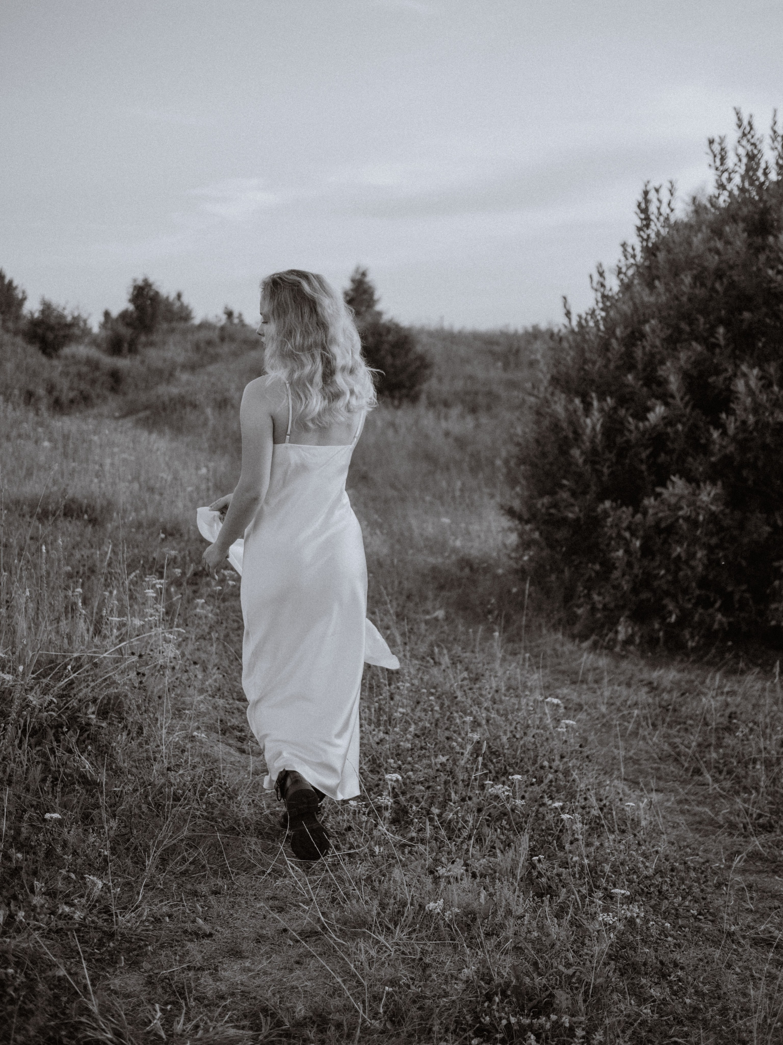 Альбина в поле. Фотограф в Нижнем Новгороде, Сарове и Москве. Оля Фролова