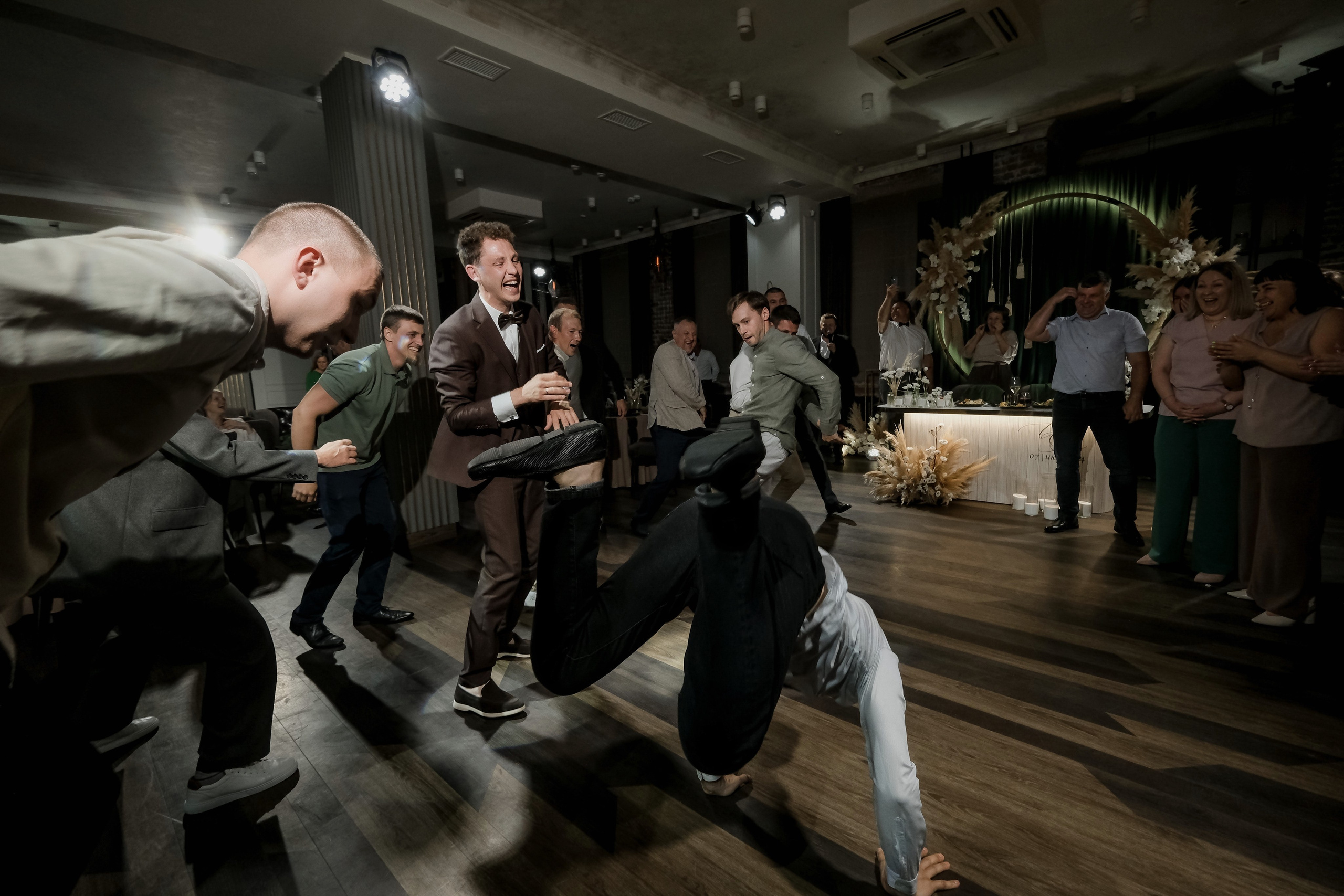 Свадебный фотограф в Омске Николай Рождественский. Профессиональный фотограф Николай Рождественский. Москва, Омск, Тюмень