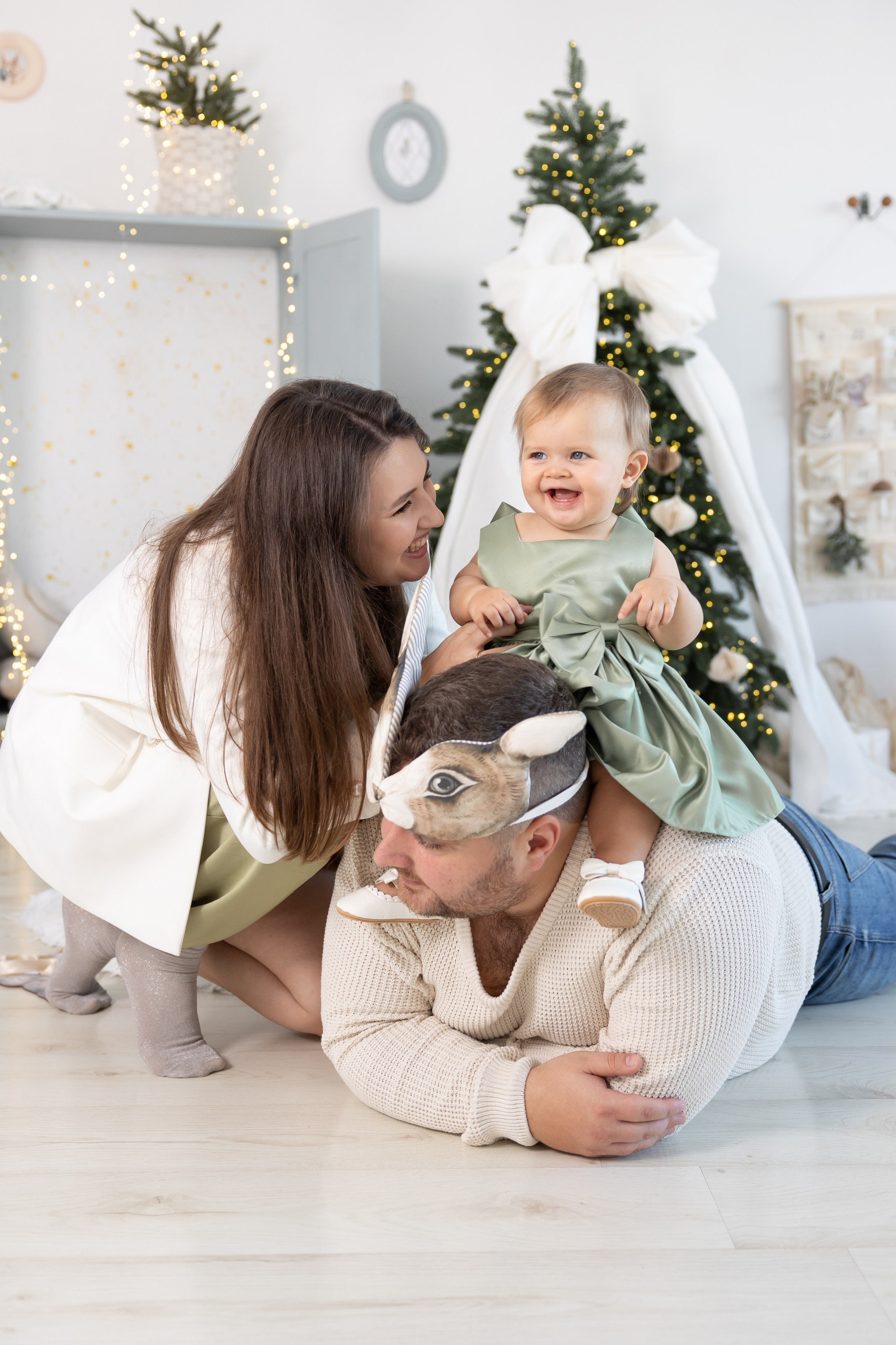 Кирилл Алёна и Елизавета. Семейный и женский фотограф, стильный репортаж в г. Новосибирск