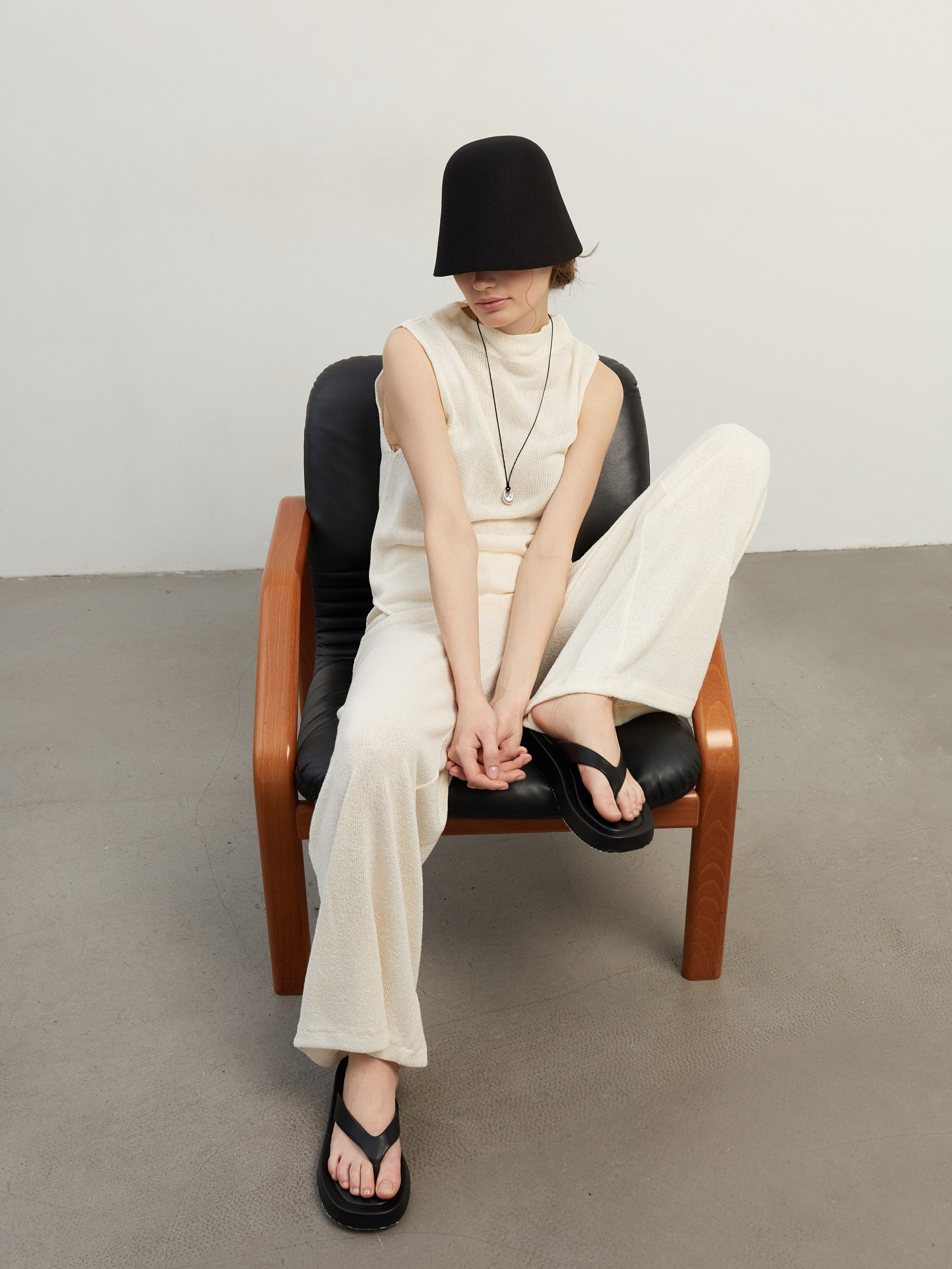 Catalog for the brand. Фотограф для брендов в Москве