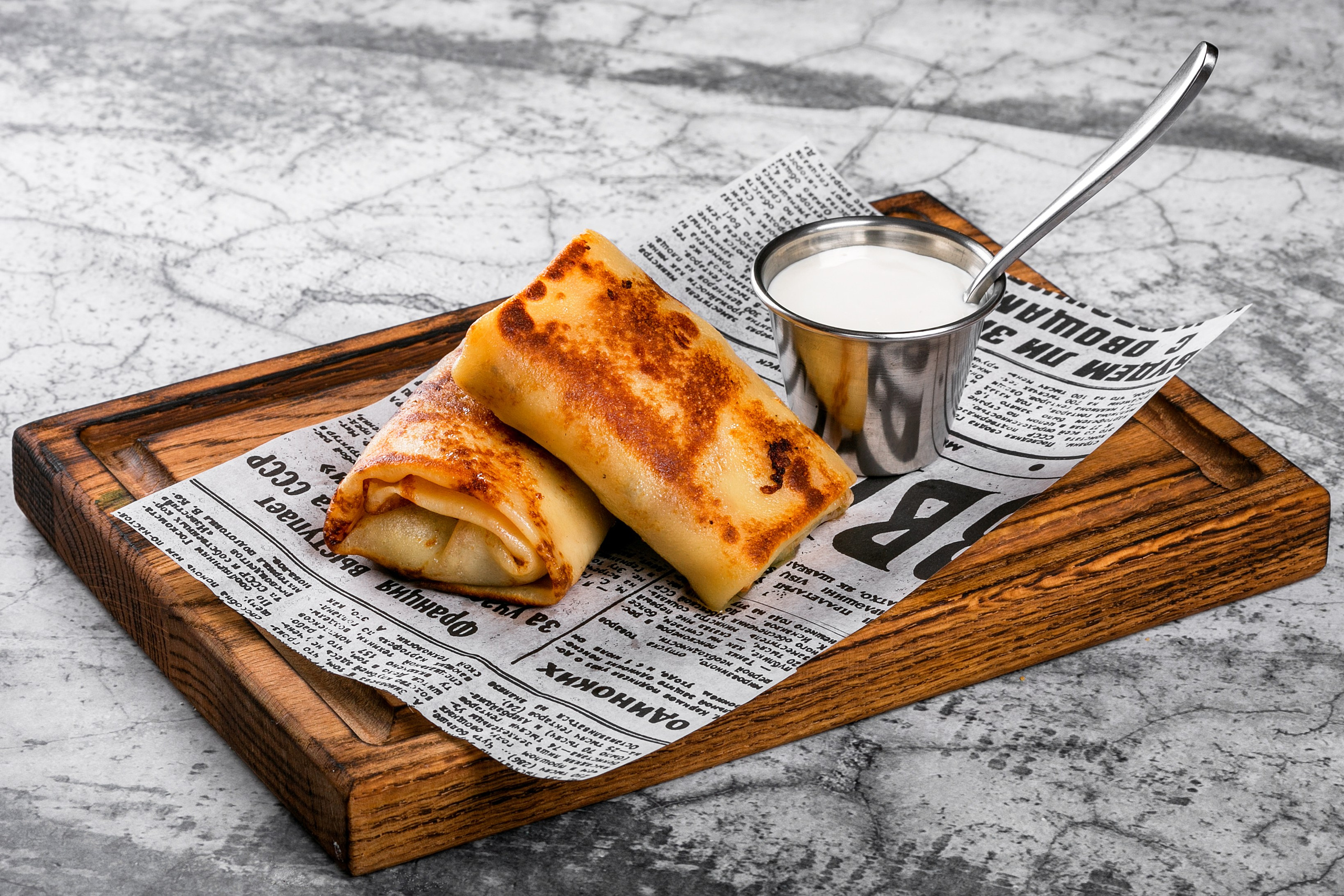 Блинчики со сметаной