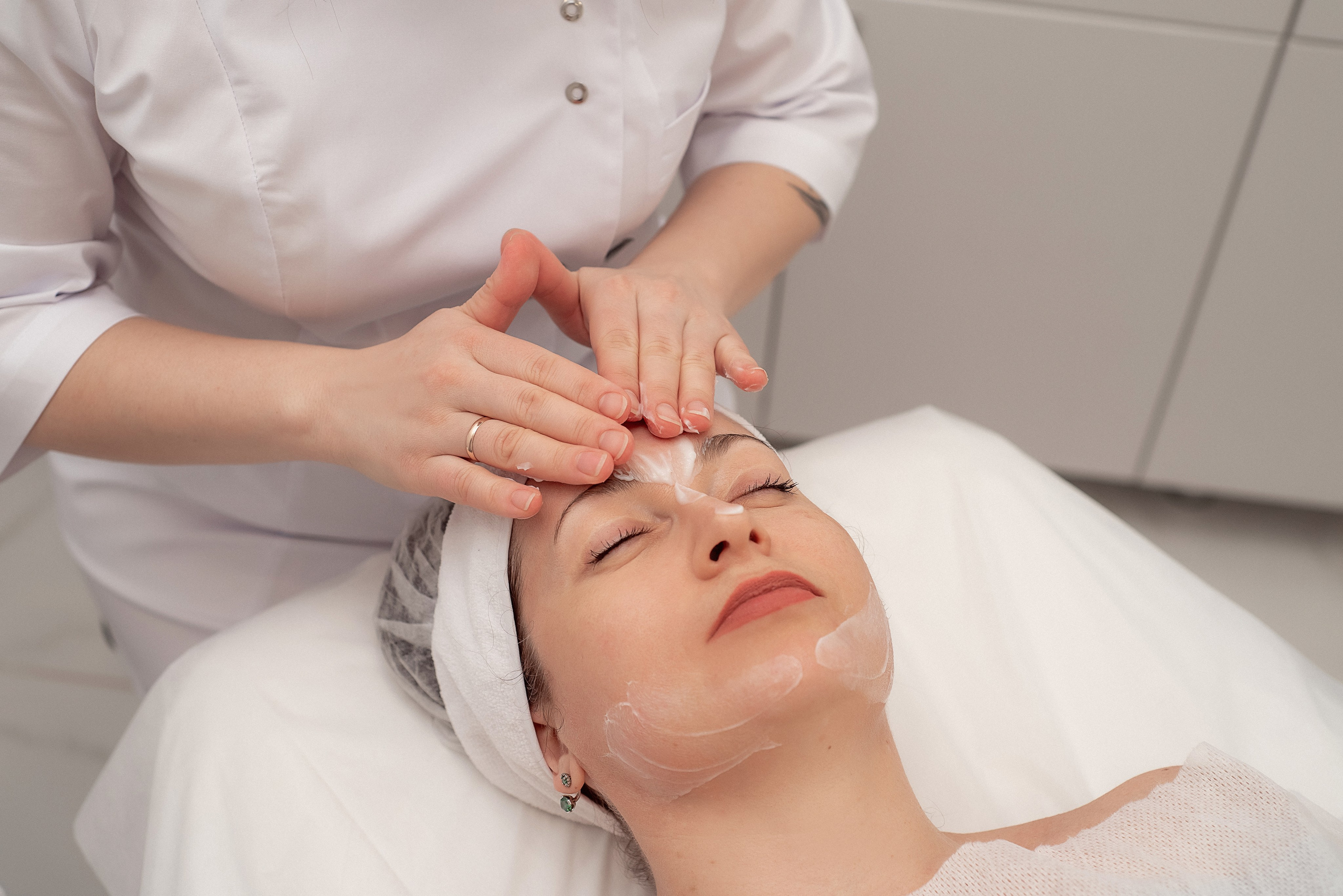 Мастер по шугарингу/косметолог. Фотограф Анастасия ГУДКОВА