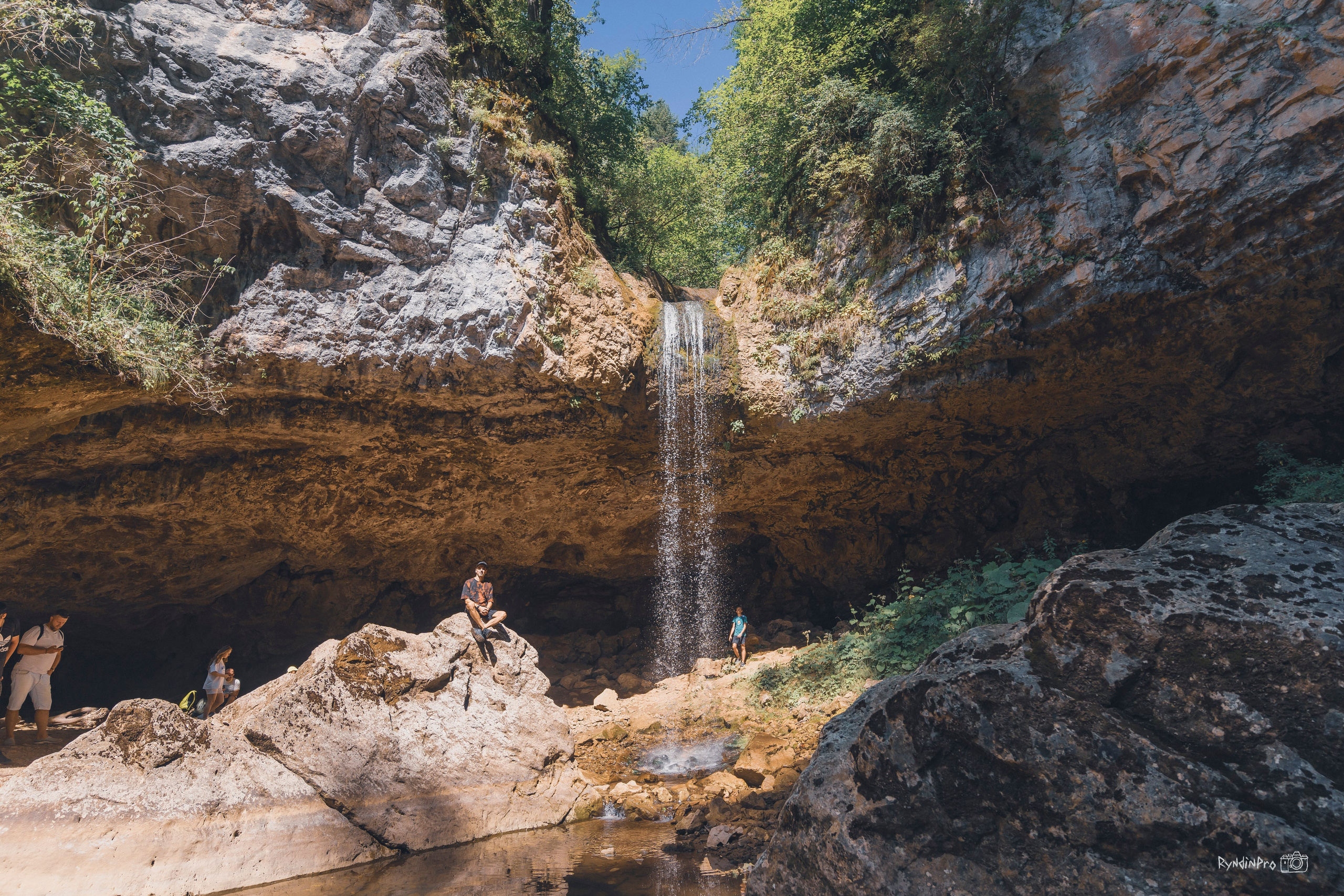 Поход на Орлиную полку + Университетский водопад с командой Мадьяр 15.08.24. Репортажный фотограф в Краснодаре Рындин Дмитрий