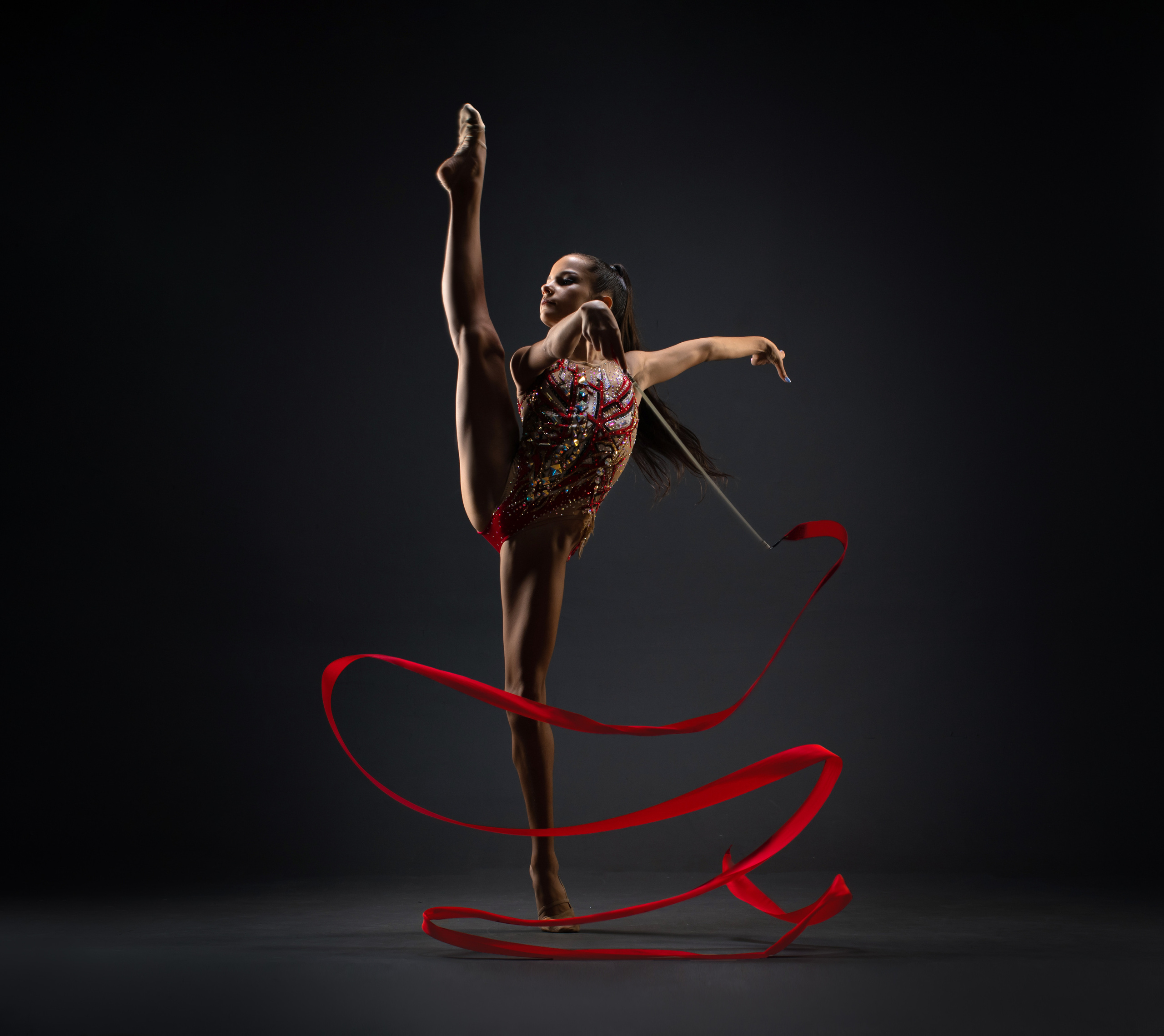 Фотосъёмка гимнасток на белой циклораме. Балетный фотограф Алина Ханько — Душа Балета