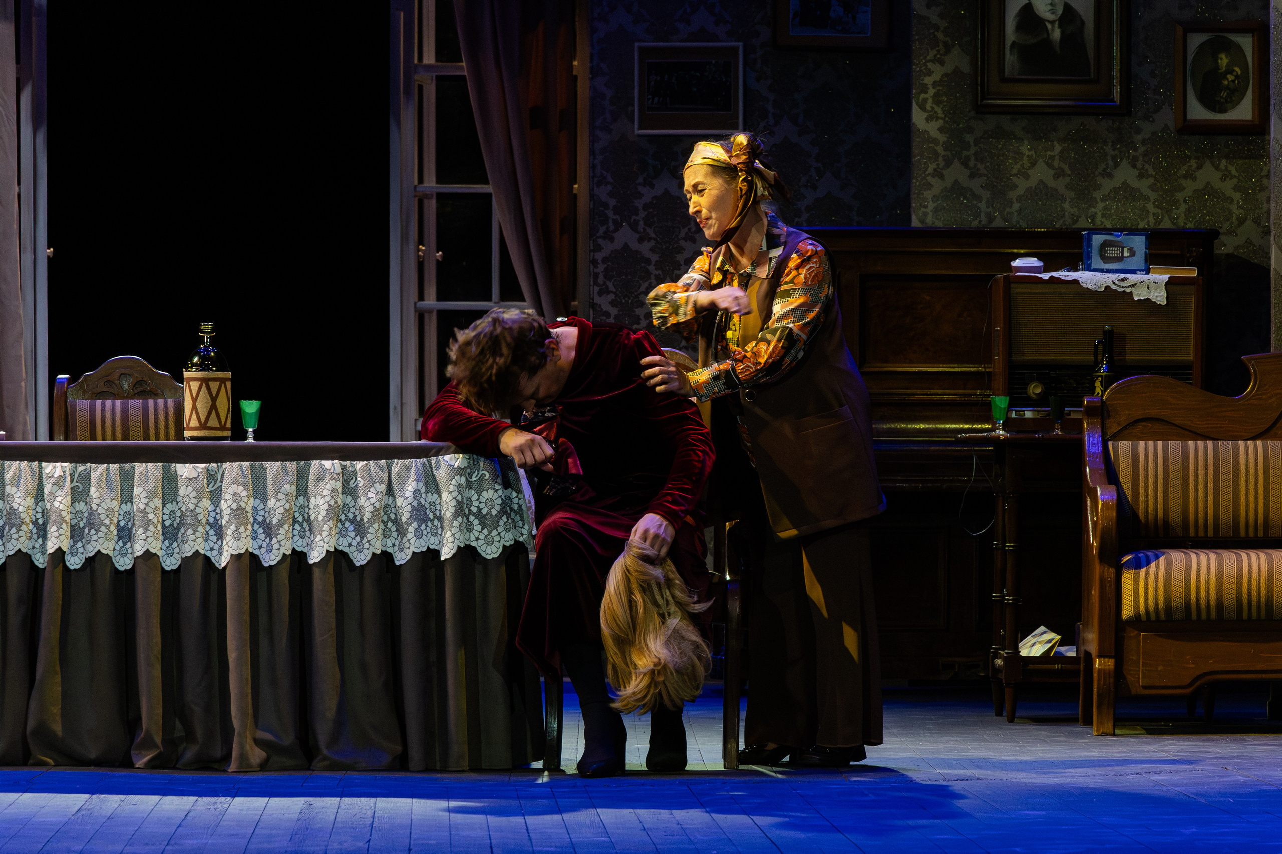 Театр Юного Зрителя «Отчаянные Тетки». Фотограф Марк Файзулин