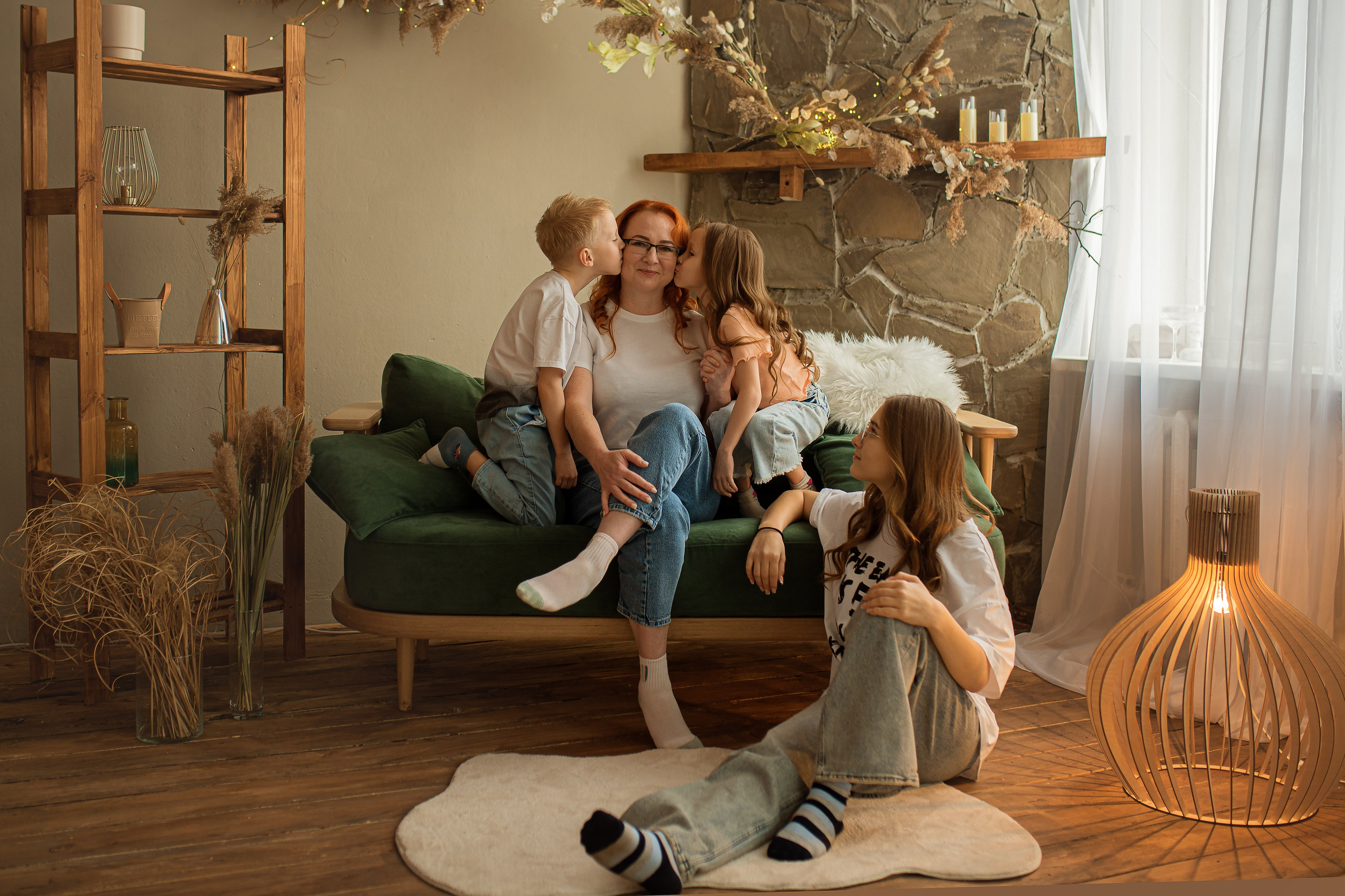 Елена, Вера, Александр и Стефания. Фотограф Таинств Крещения и Венчания в г. Курске