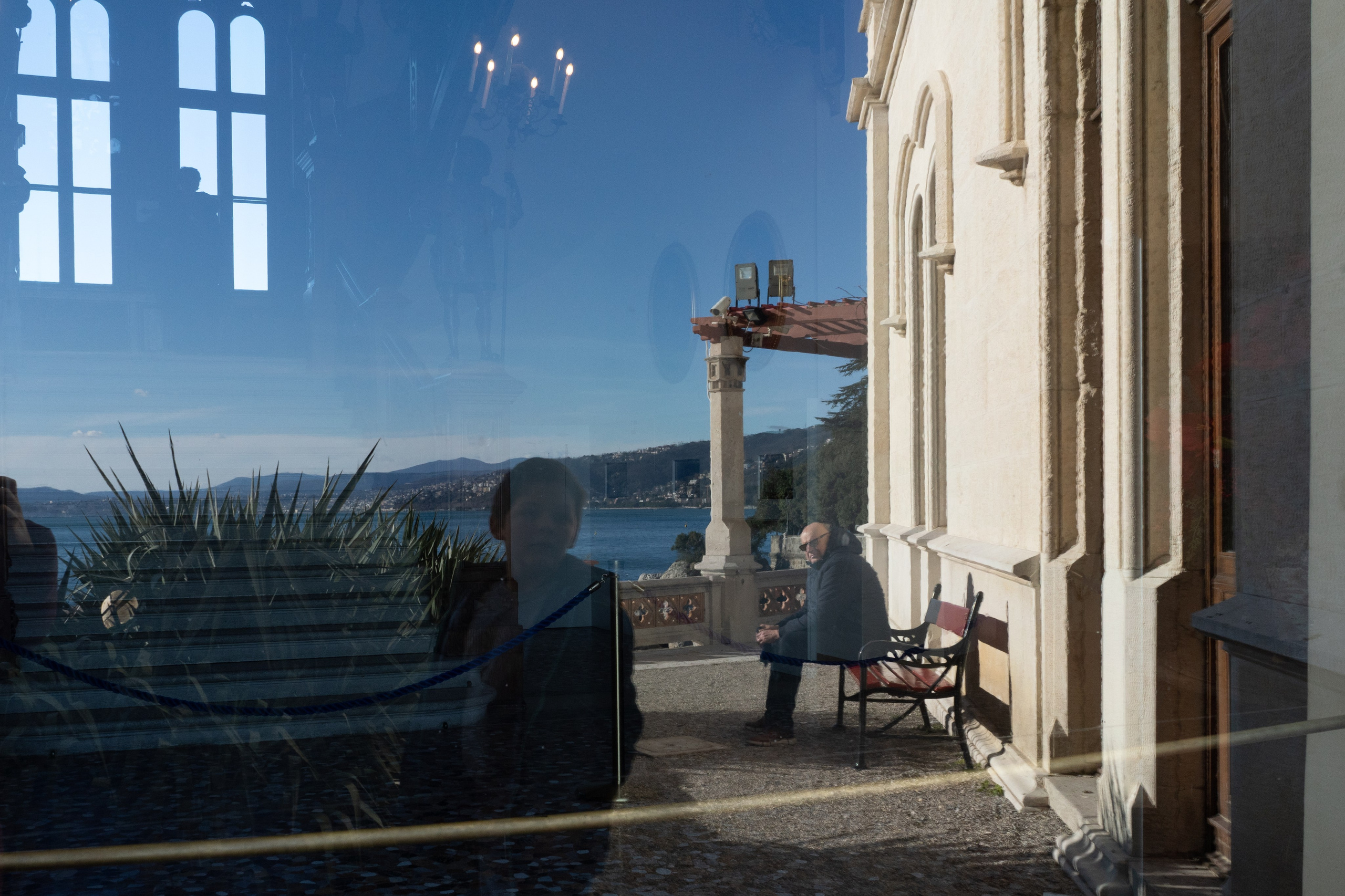 Riflessi. Fotografo Alina Imanbaeva Trieste e FVG