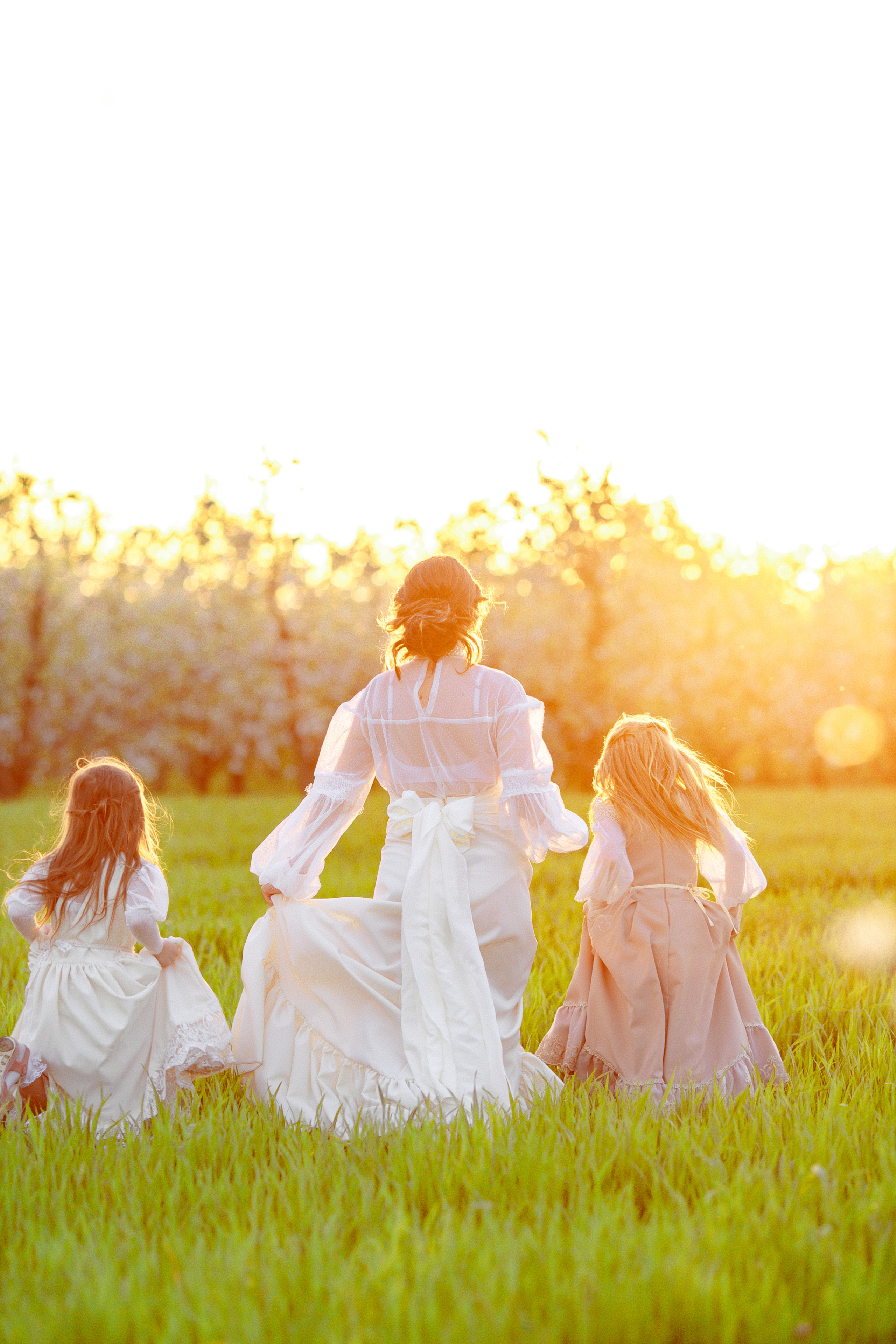 Фотосессия в садах. Свадебный фотограф в Краснодаре Алиса Михайленко