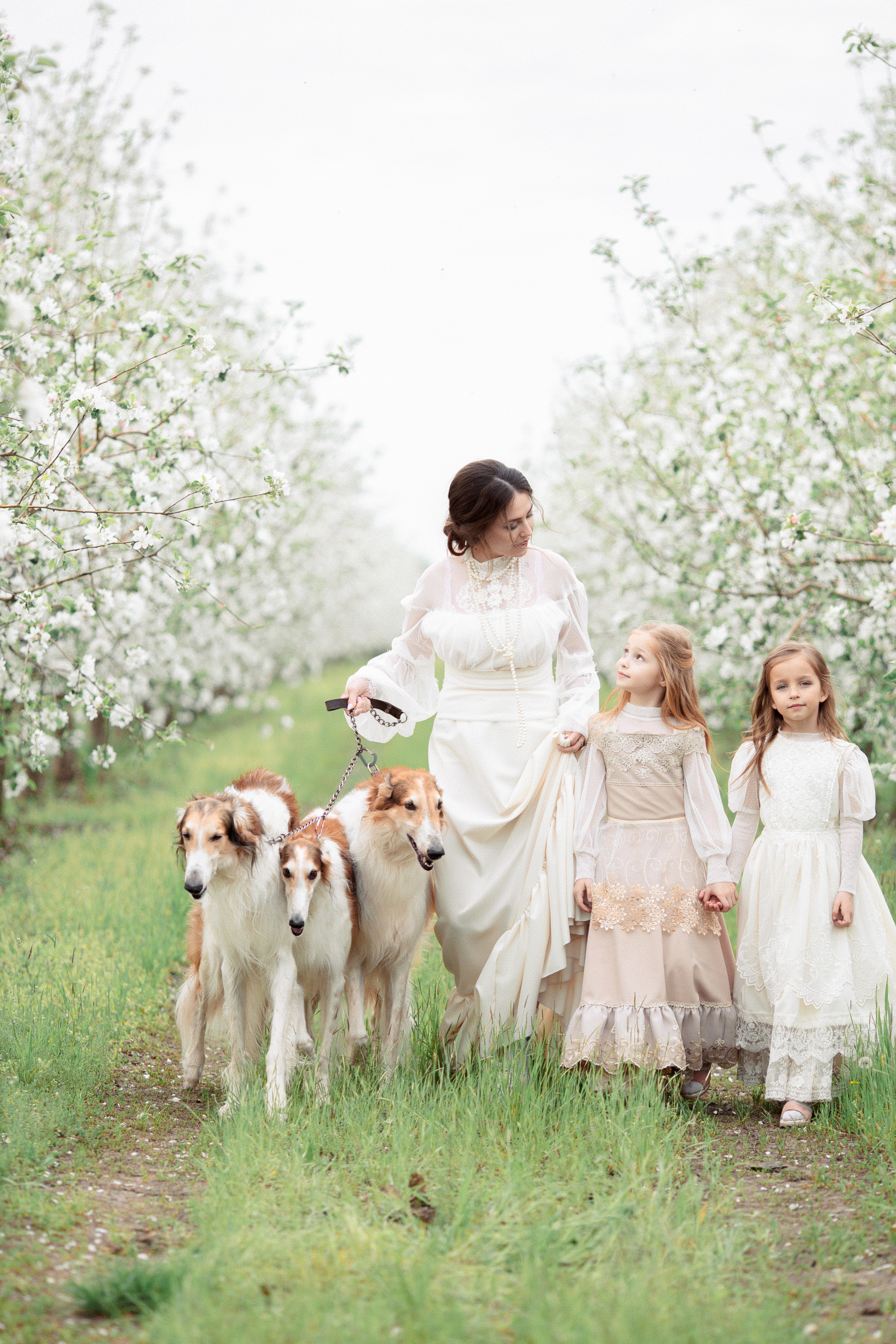 Фотосессия в садах. Свадебный фотограф в Краснодаре Алиса Михайленко