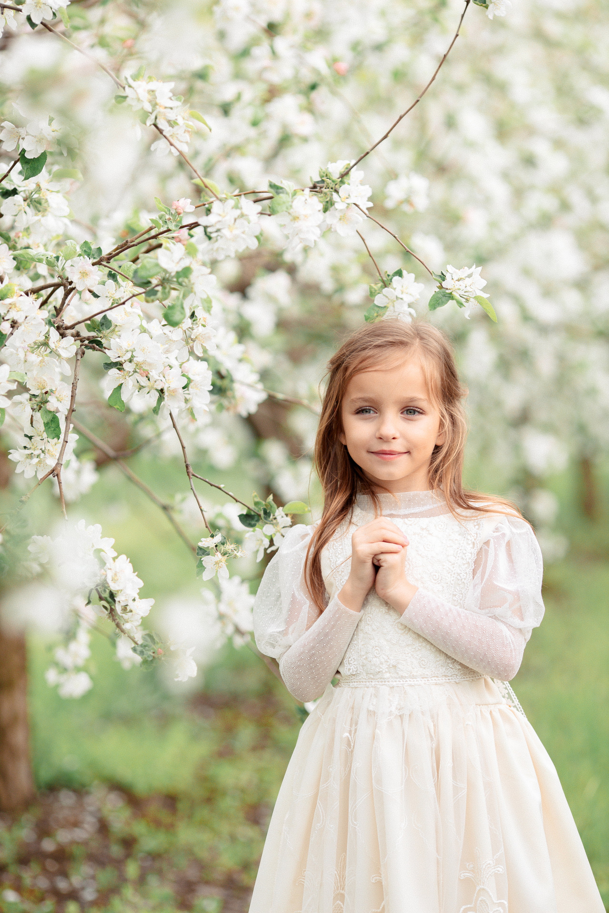 Фотосессия в садах. Свадебный фотограф в Краснодаре Алиса Михайленко