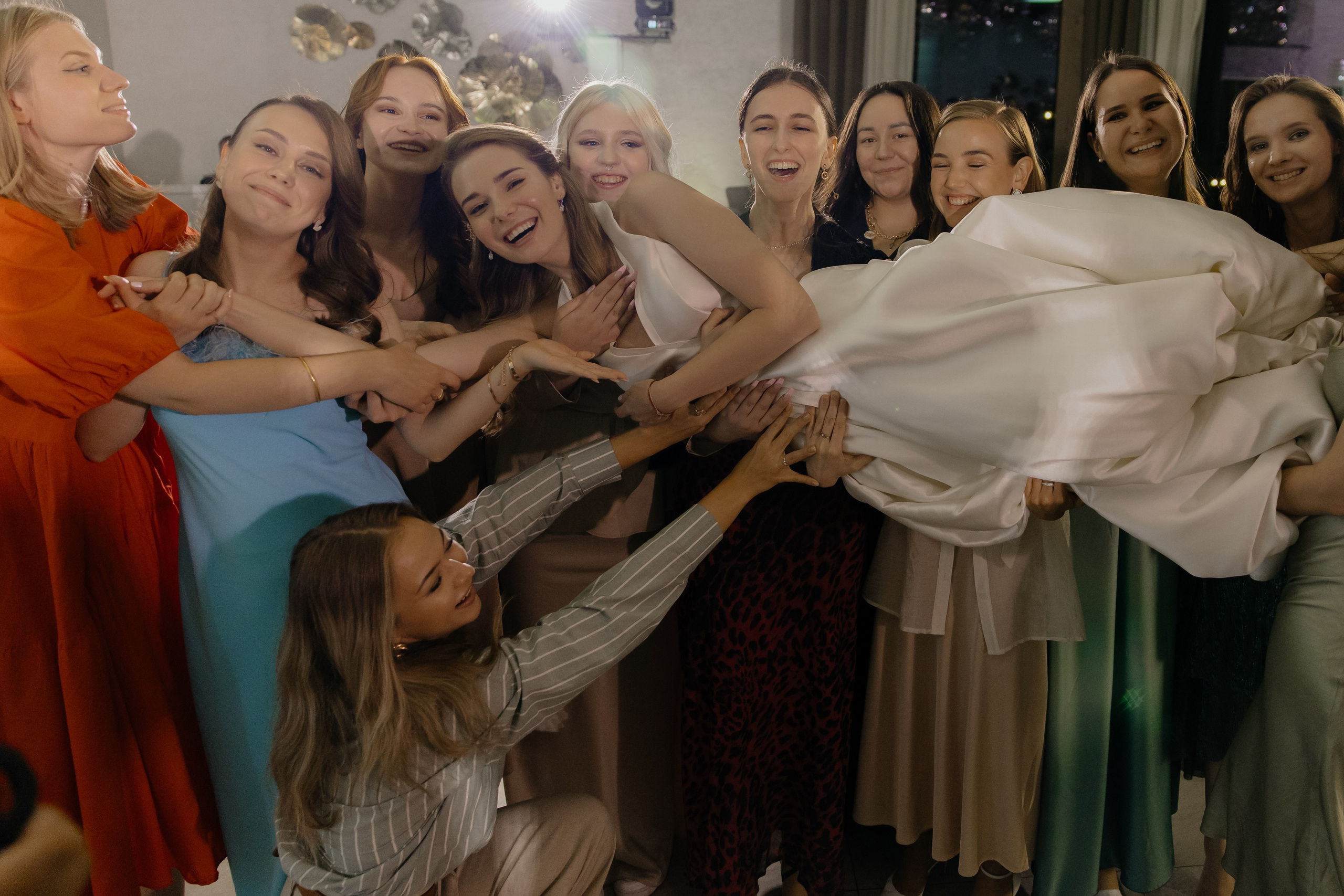 10.08.2024. RETOUCH-HOUSE