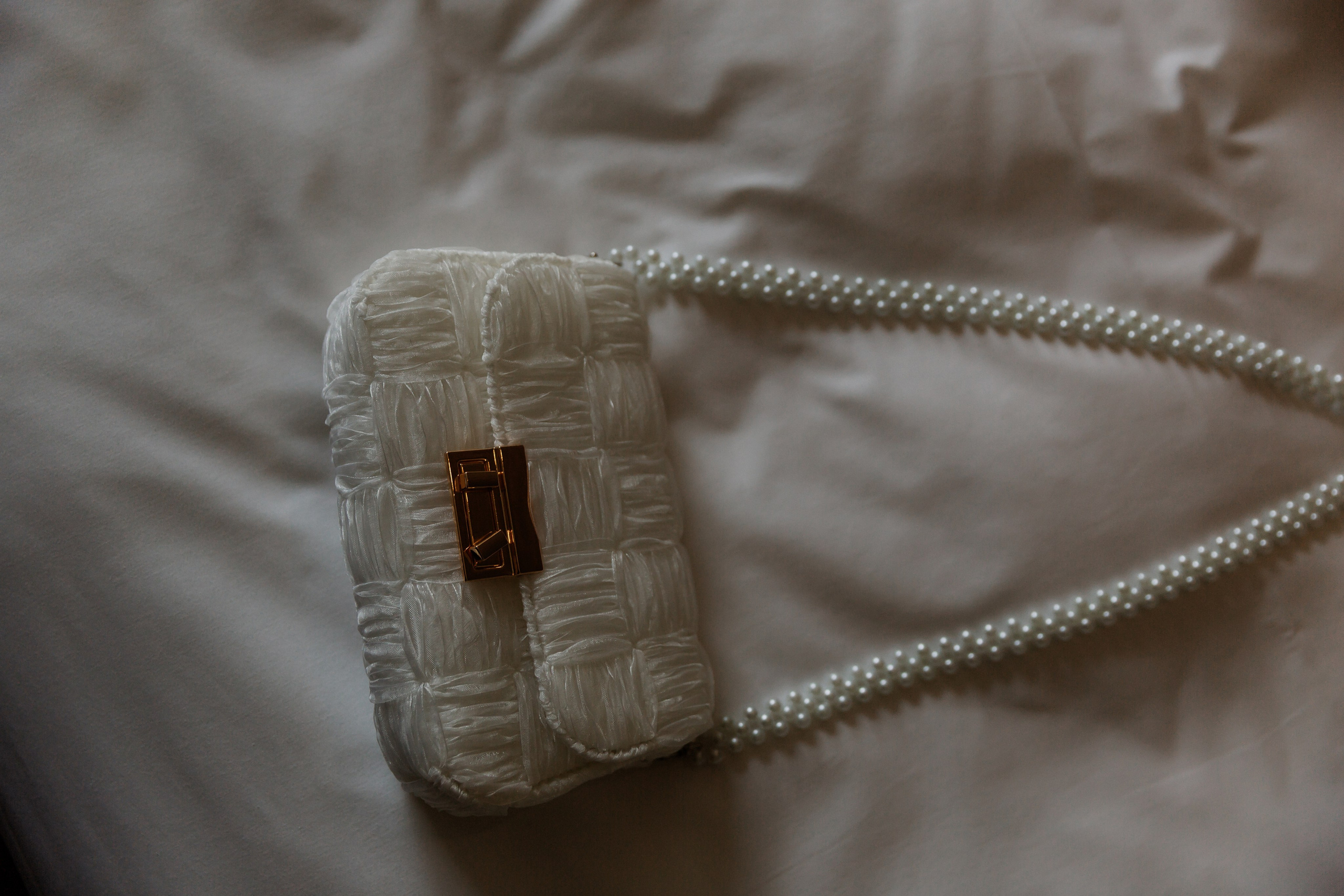 03.08.2024. RETOUCH-HOUSE