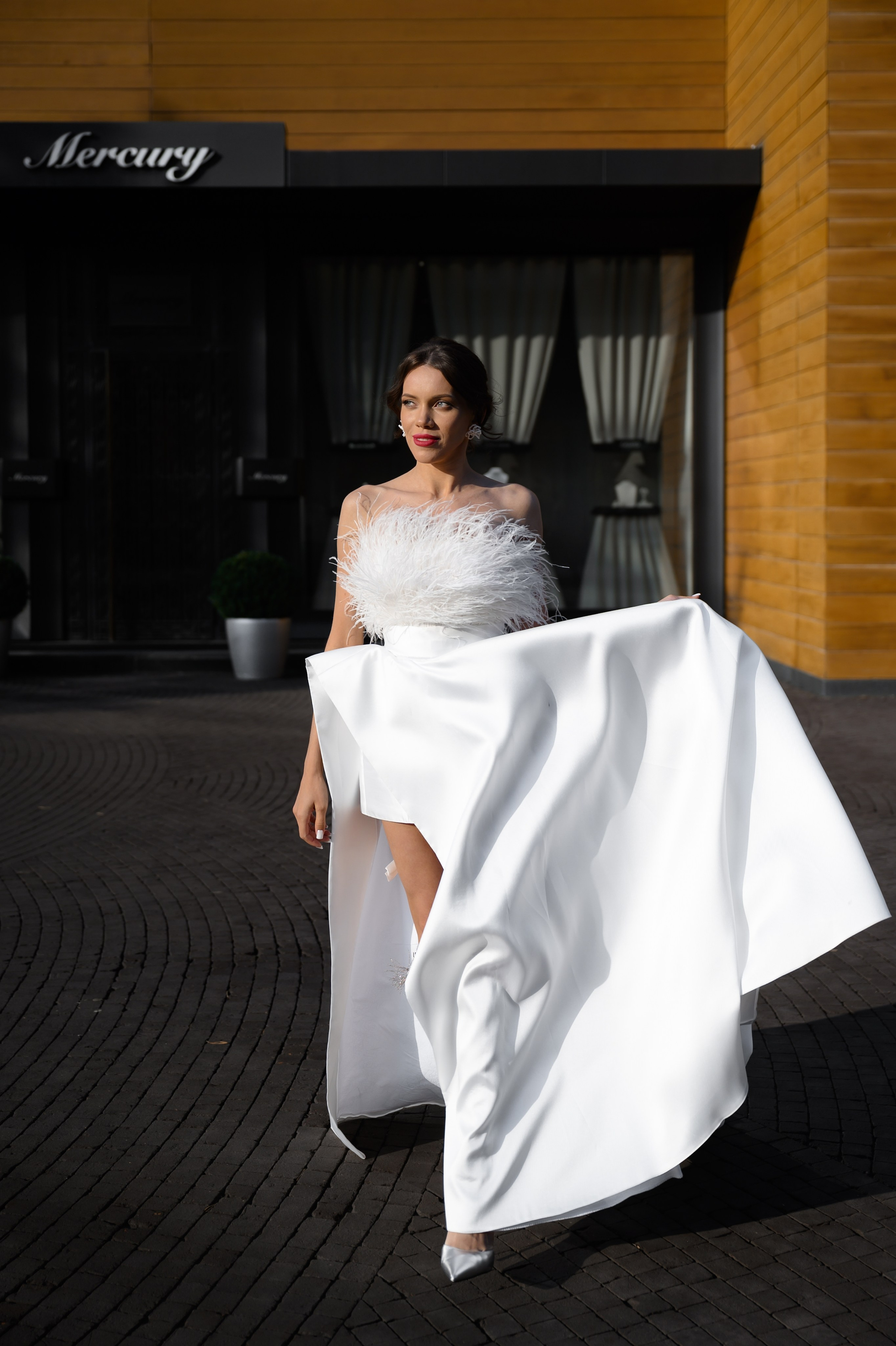 12.11.2024. RETOUCH-HOUSE