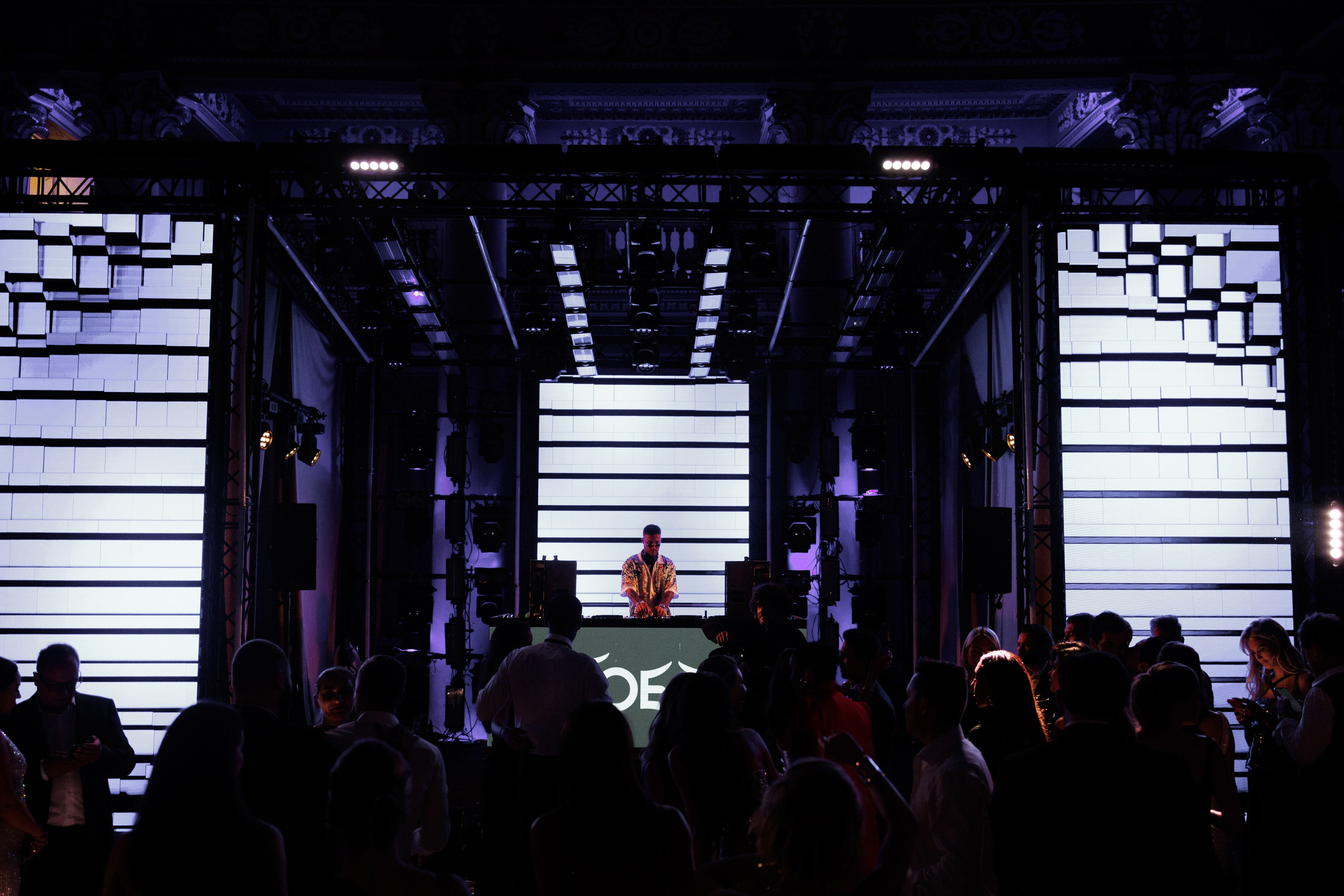 Виталий & Кристина. RETOUCH-HOUSE